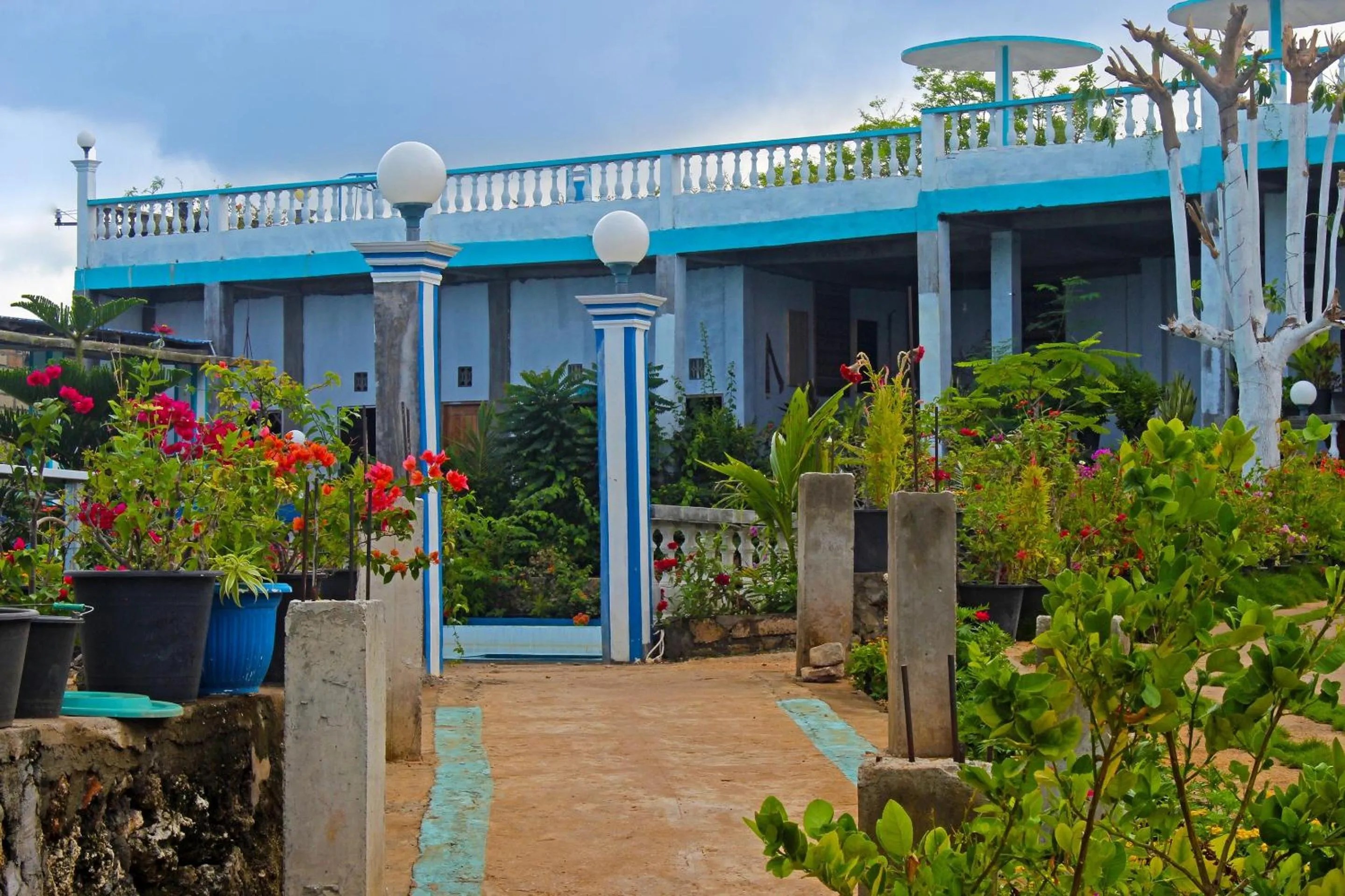 Lobby or reception in OYO 91927 Homestay Kebun