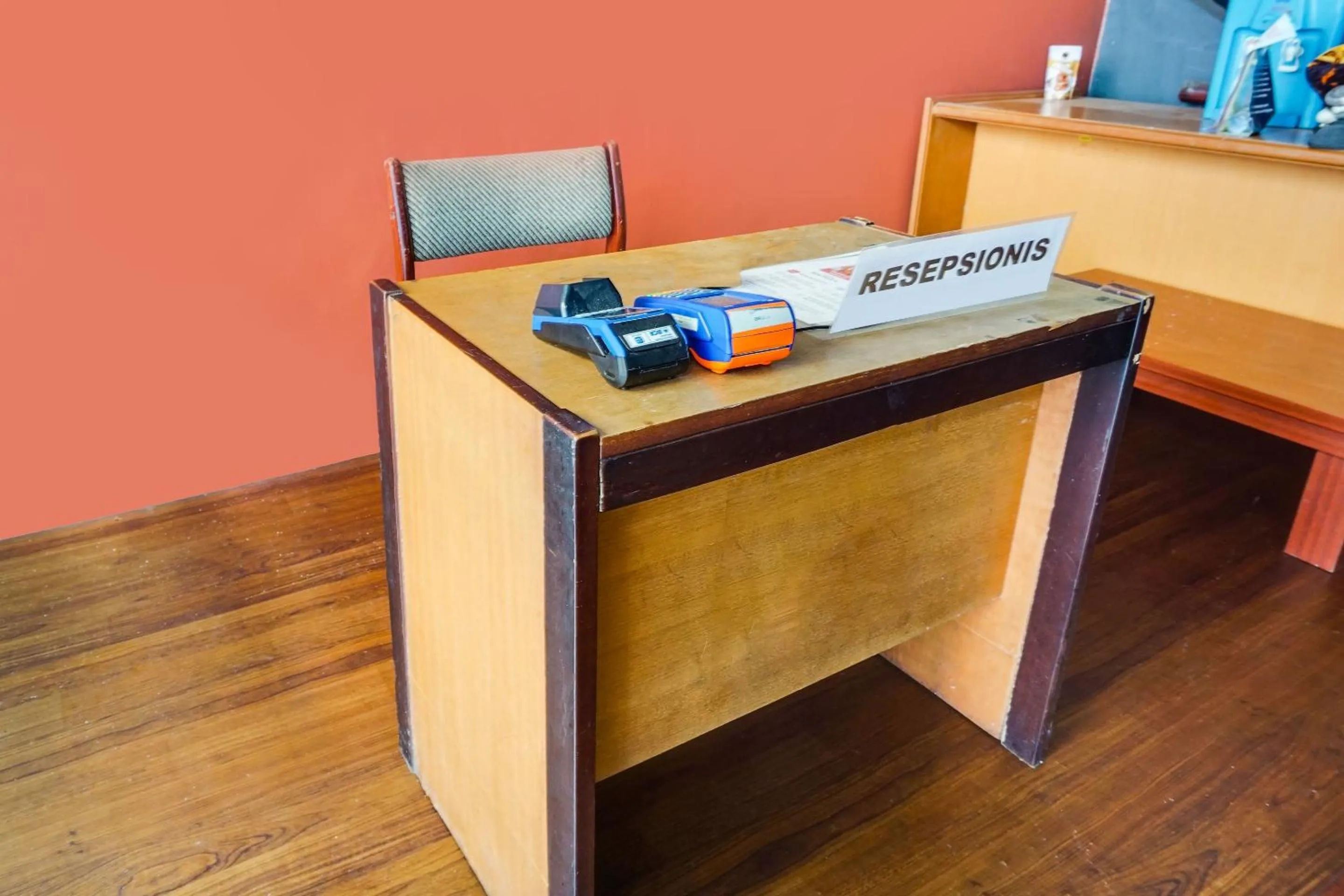 Lobby or reception in OYO 91926 Serayu Sumbersari Homestay