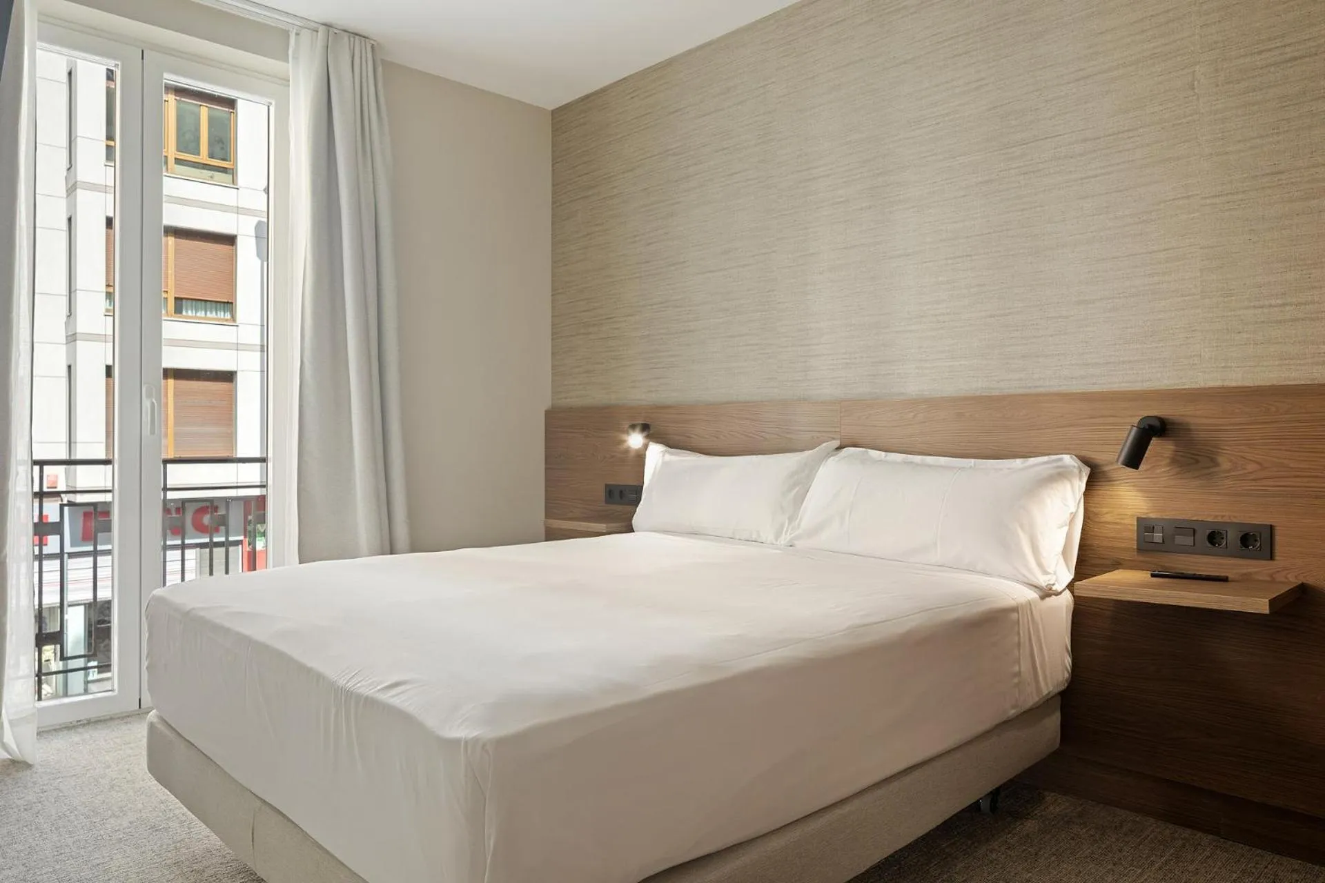 Bed in Hotel Avenida