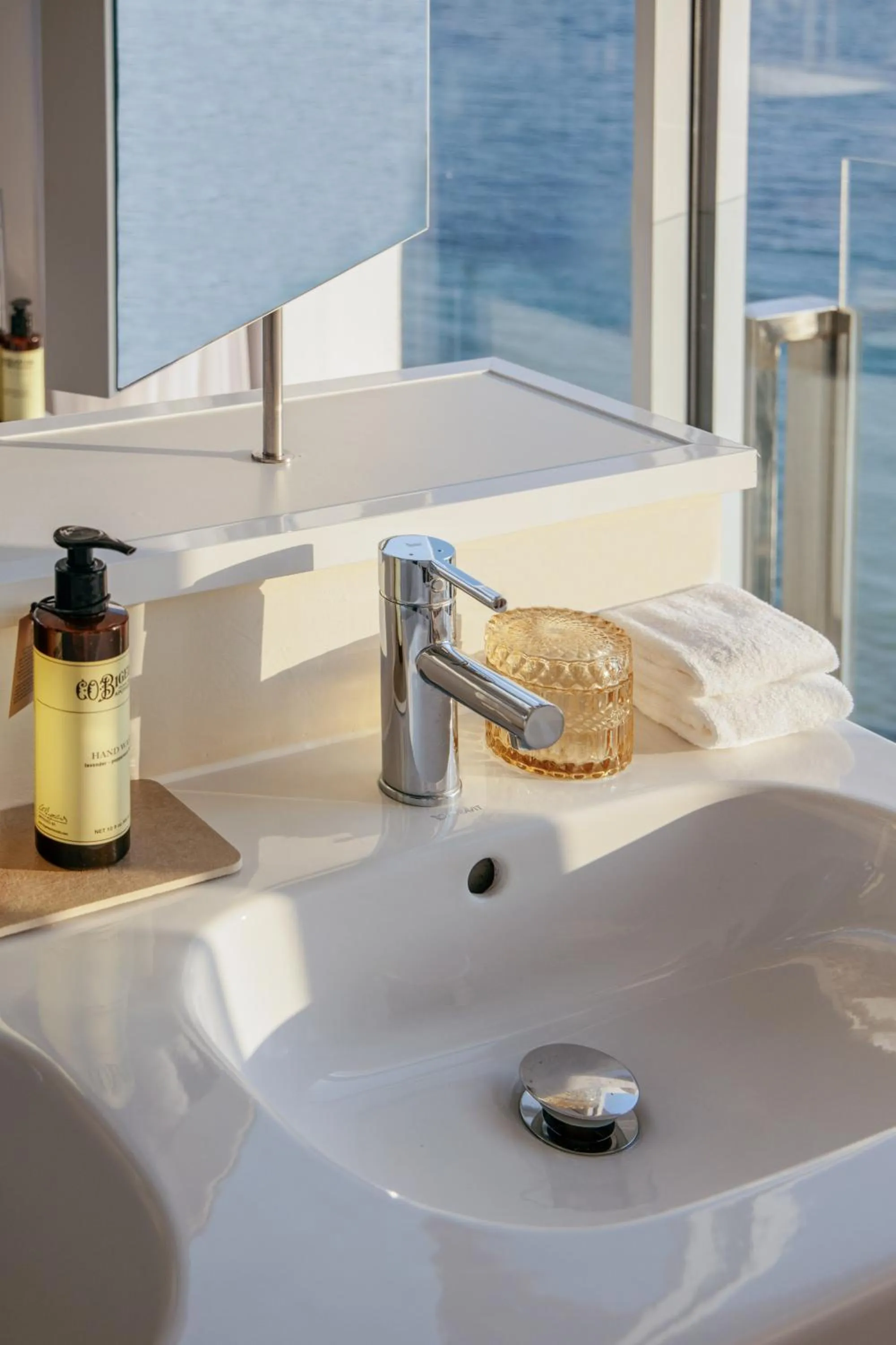 Bathroom in ME Ibiza - The Leading Hotels of the World