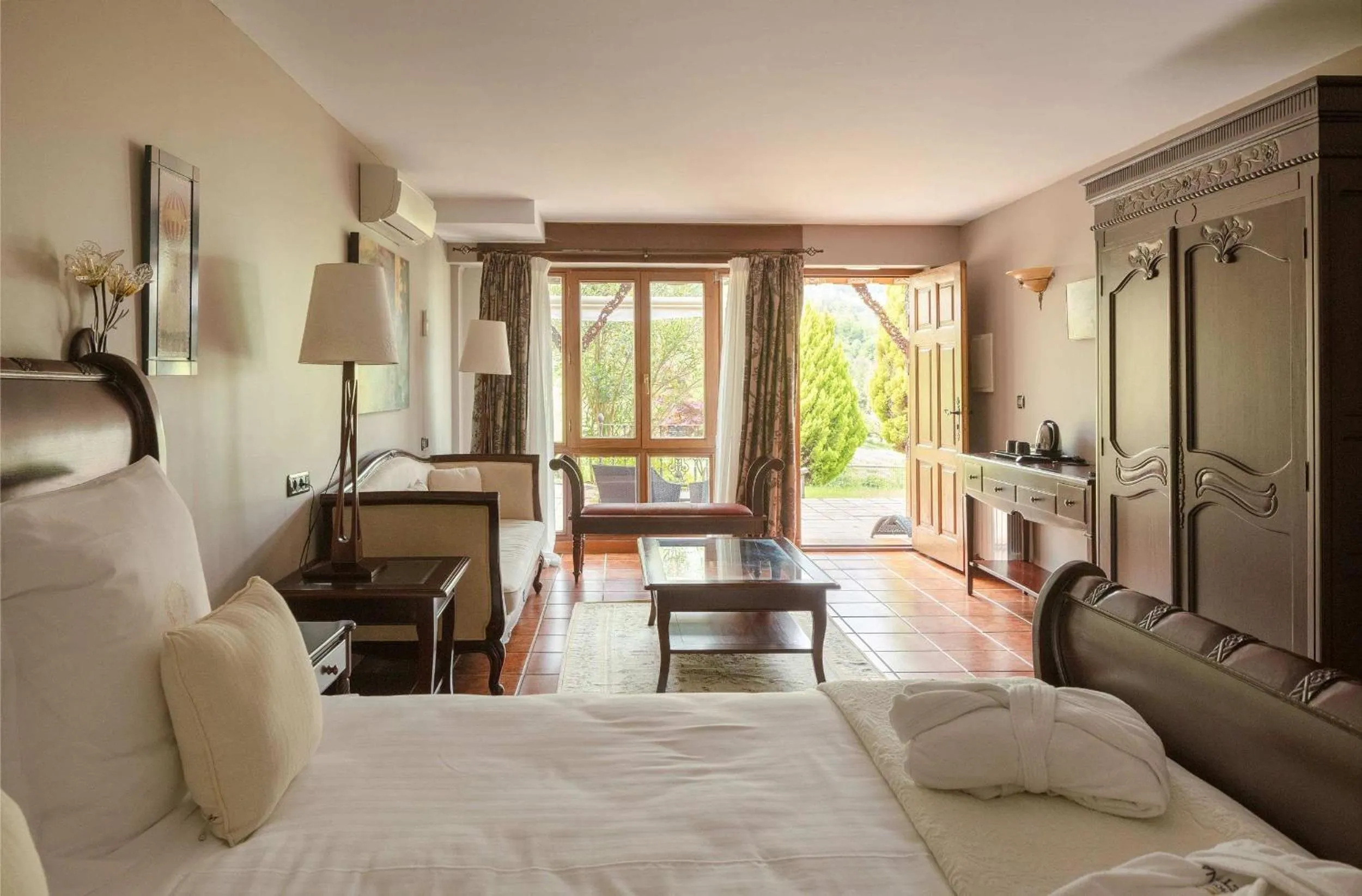 Bed in Hotel & Spa Etxegana