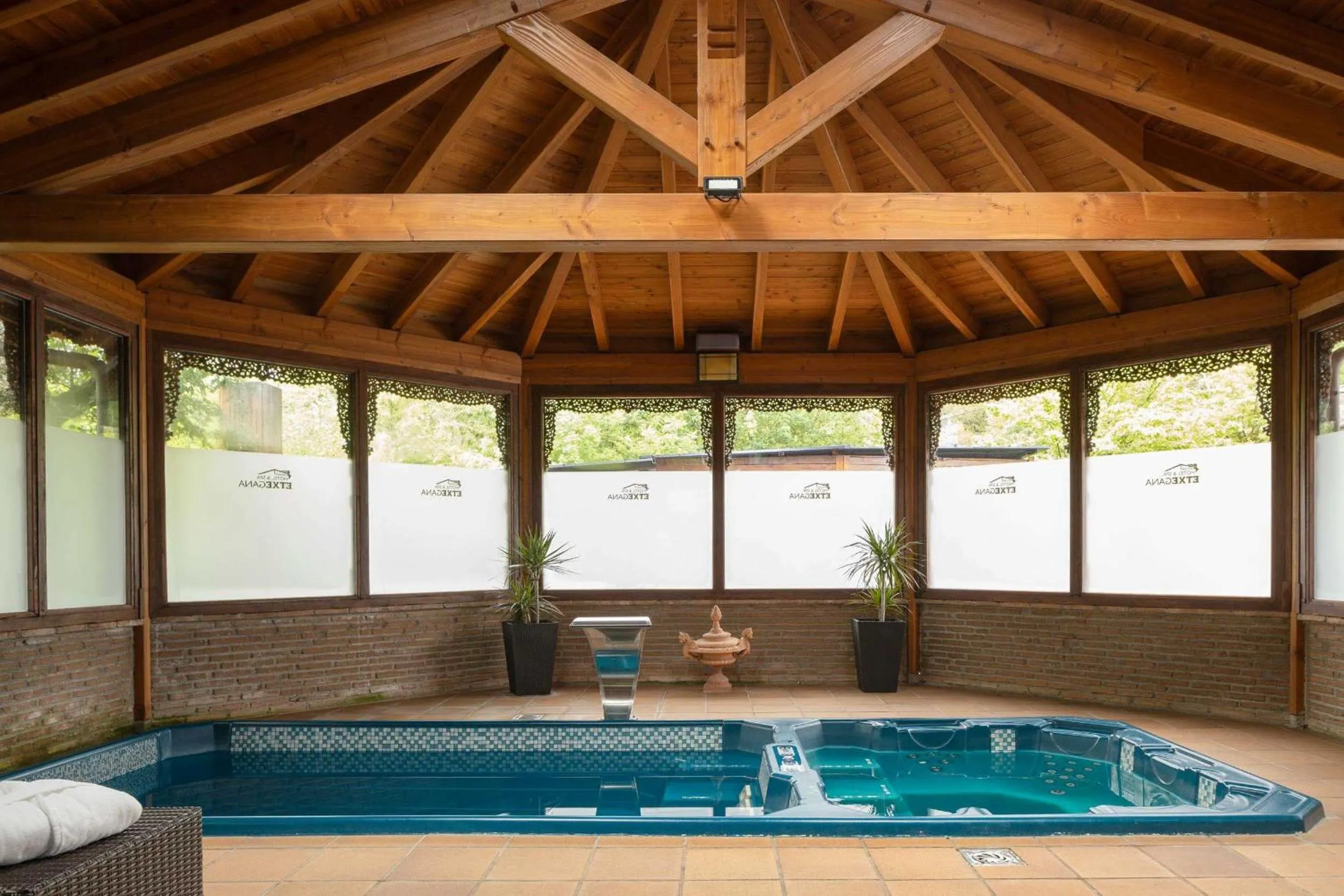 Spa and wellness centre/facilities in Hotel & Spa Etxegana