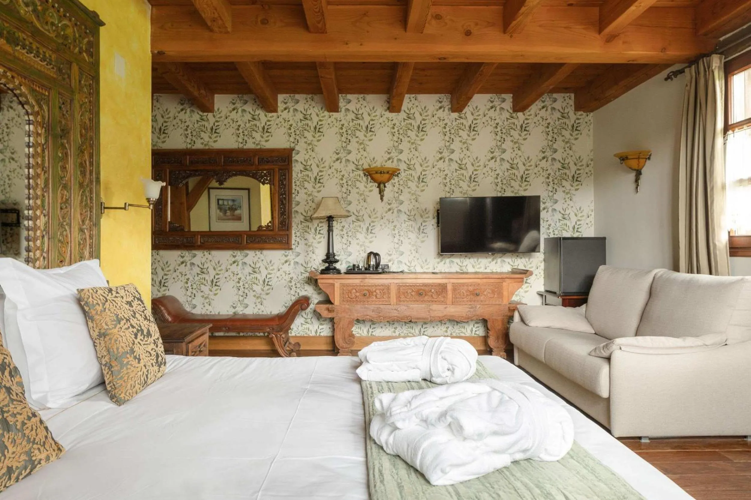 Bed in Hotel & Spa Etxegana