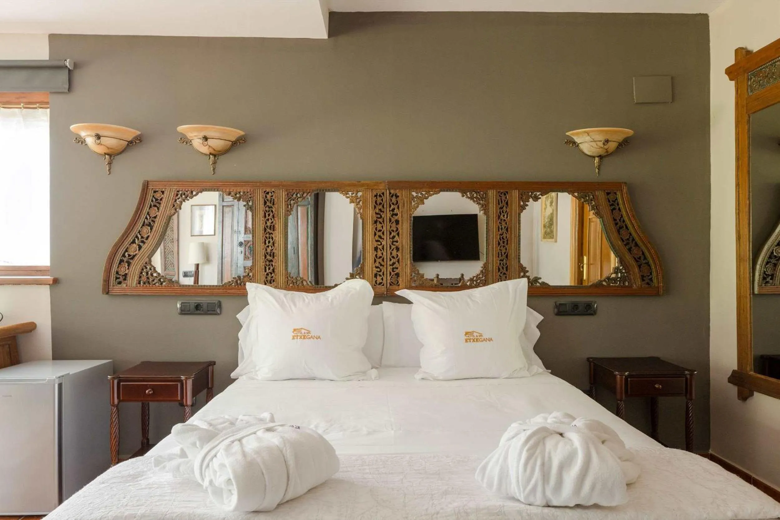 Bed in Hotel & Spa Etxegana