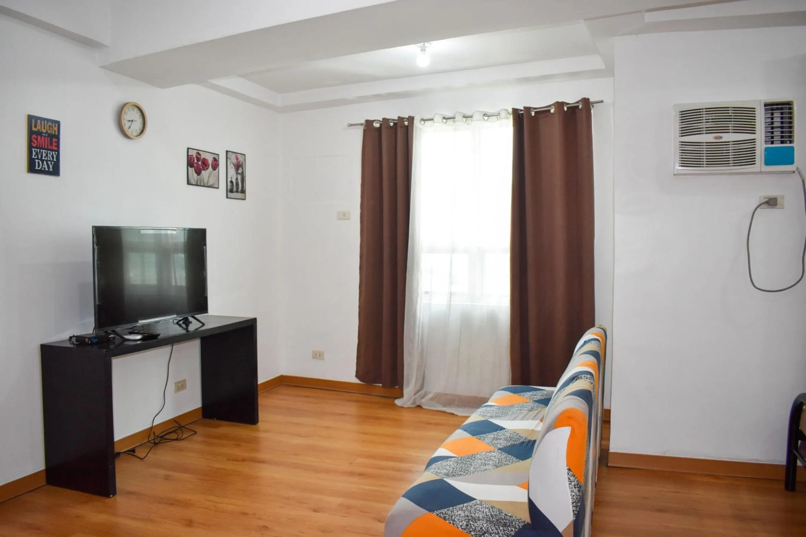 TV and multimedia in The Boni Tower by RSPL Manila City Center