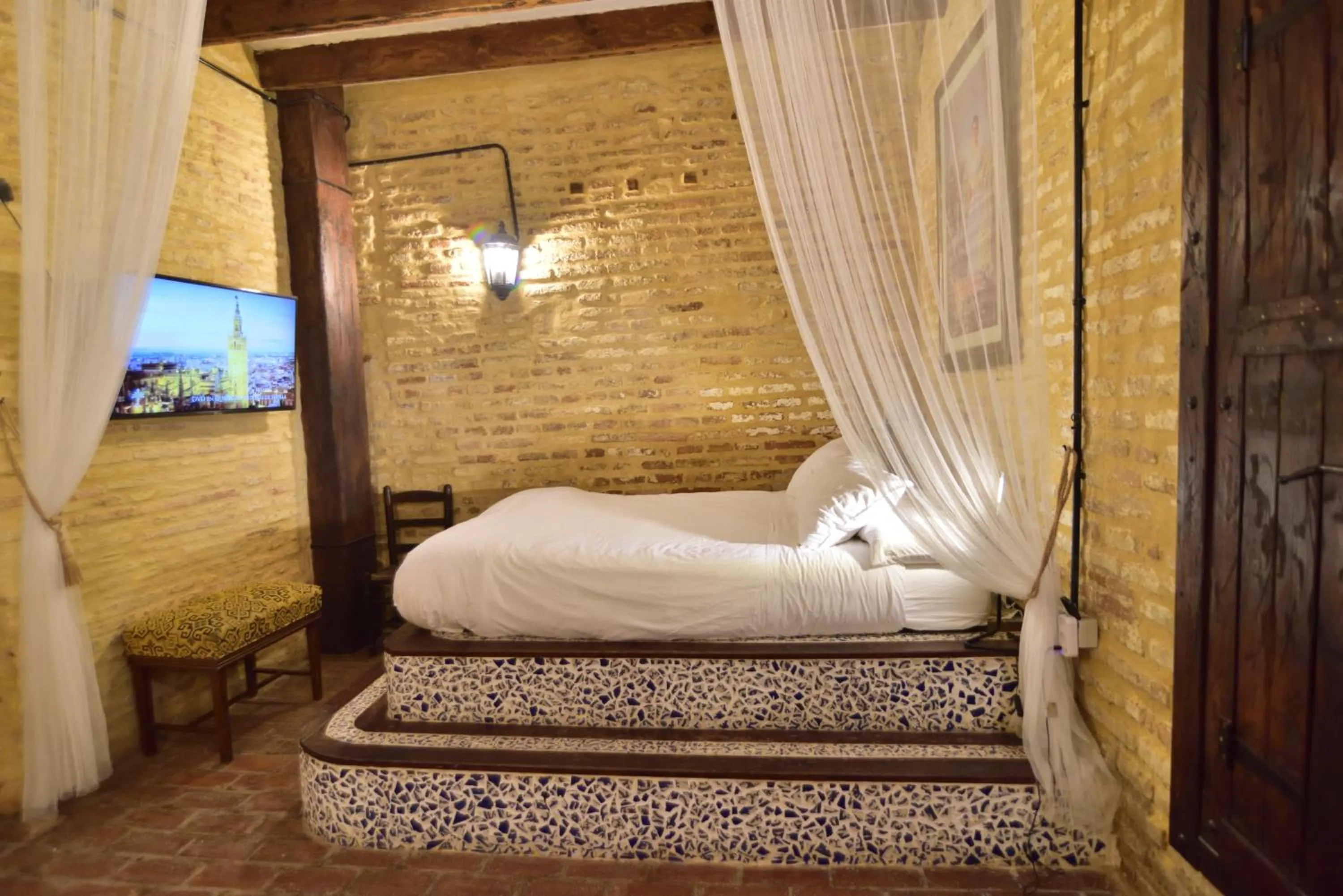 Bed in Casa Tenorio Barrio de Santa Cruz