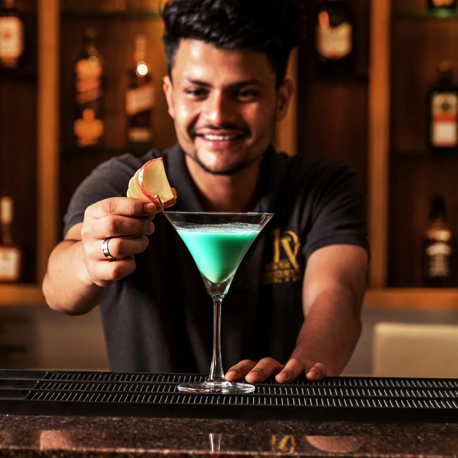 Lounge or bar in Vagator Downtown By VDP