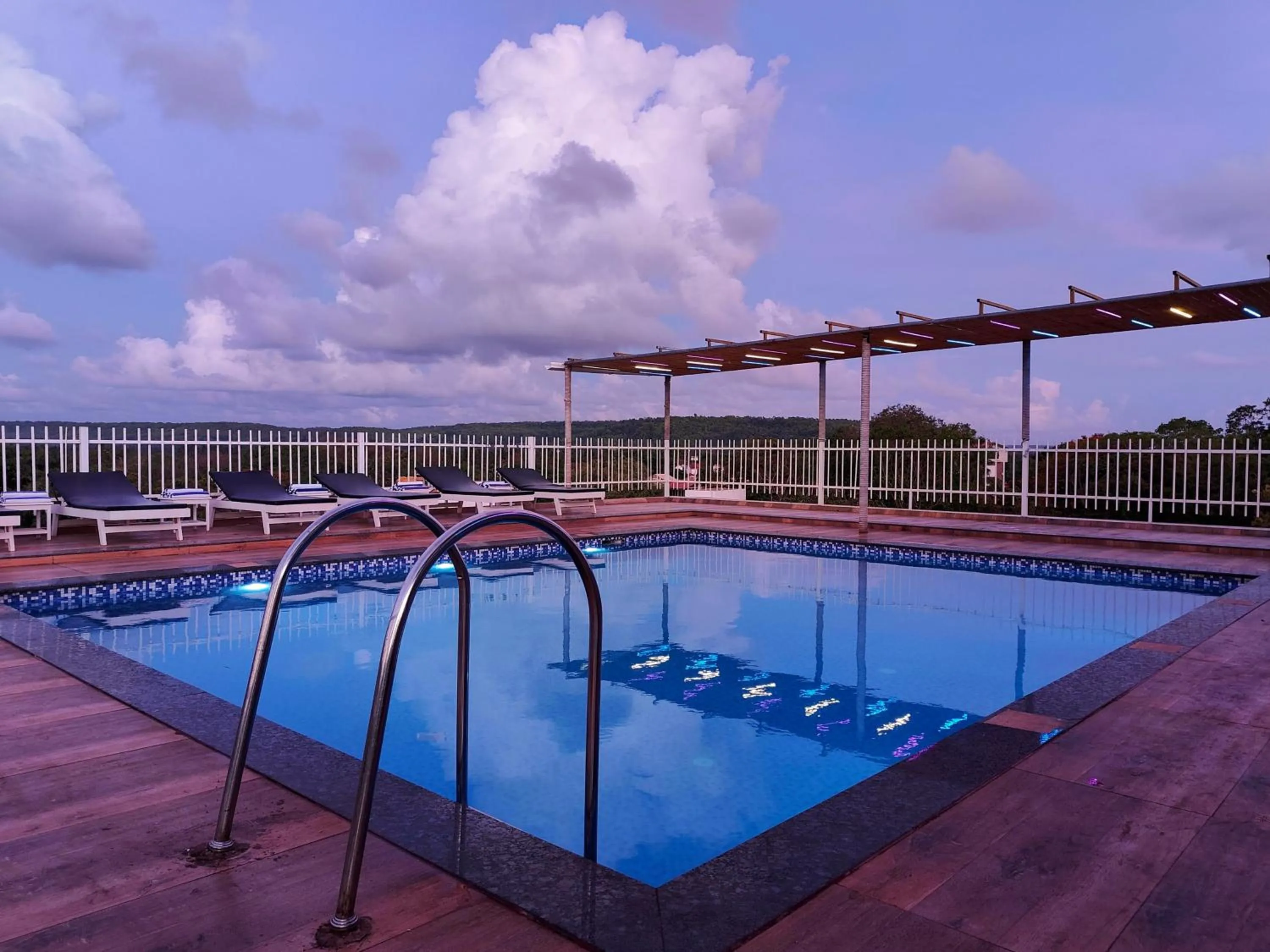 Swimming pool in Vagator Downtown By VDP