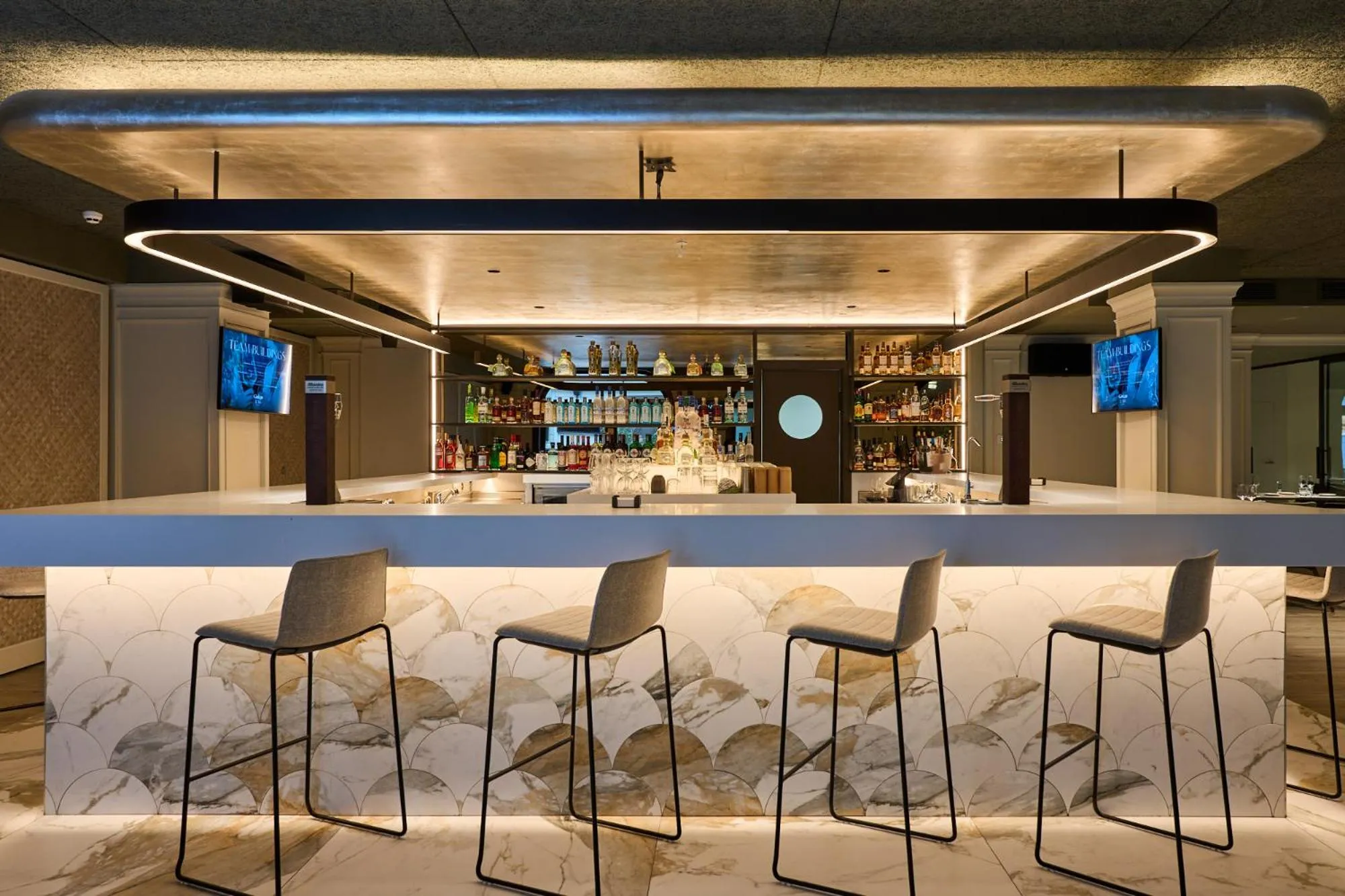 Restaurant/places to eat in VP Madroño