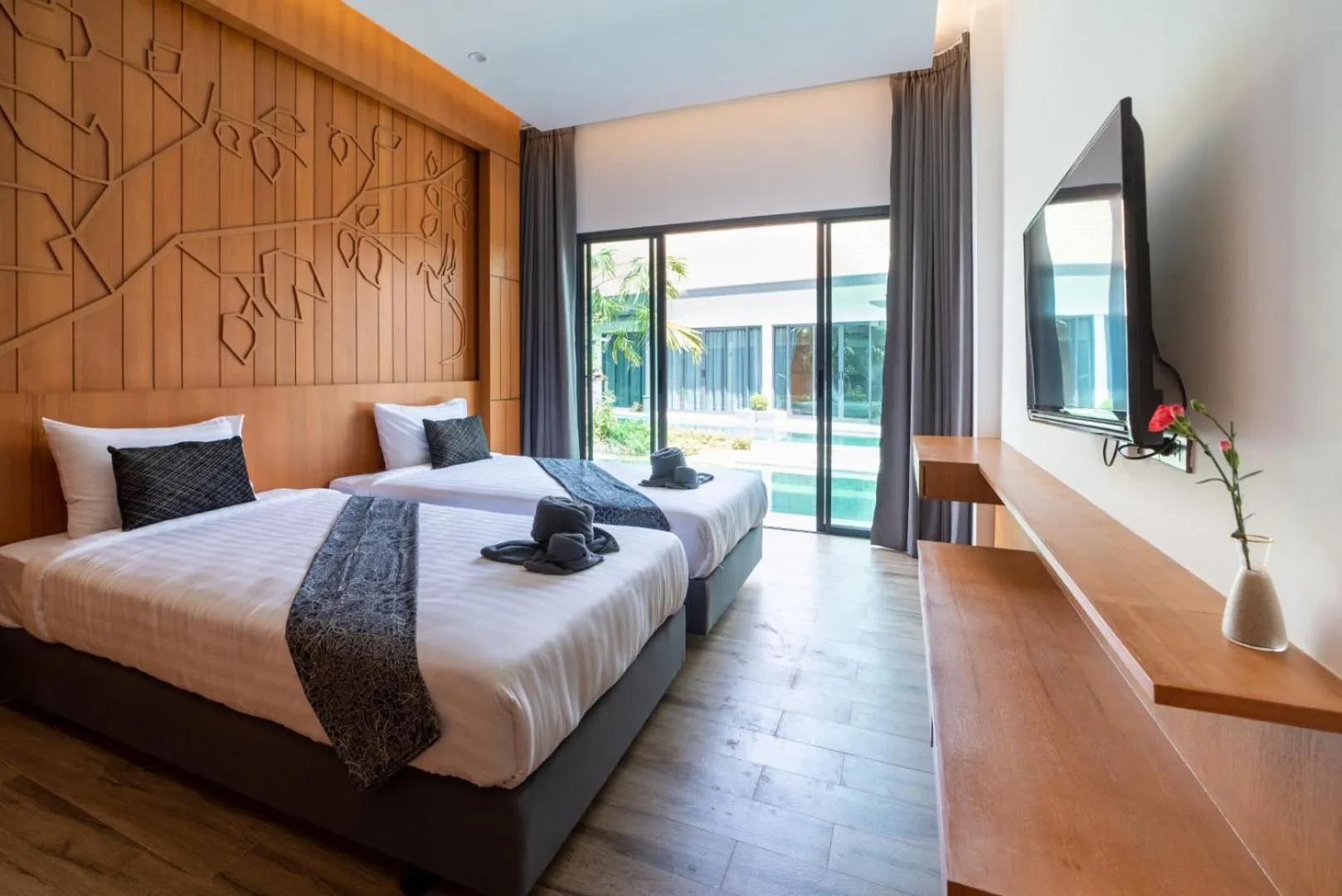 Bed in Tajh Pool Villas