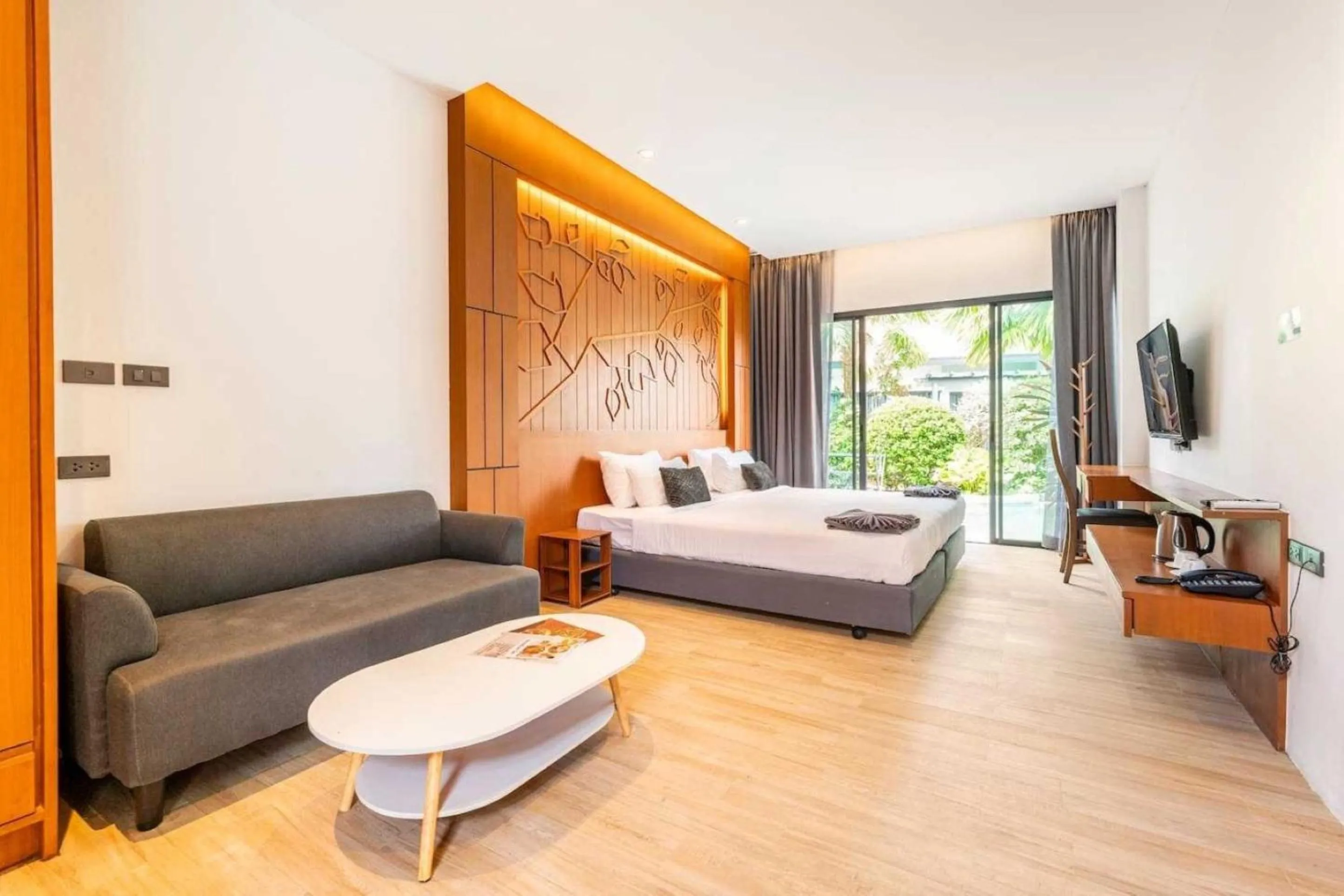 TV and multimedia, Bed in Tajh Pool Villas