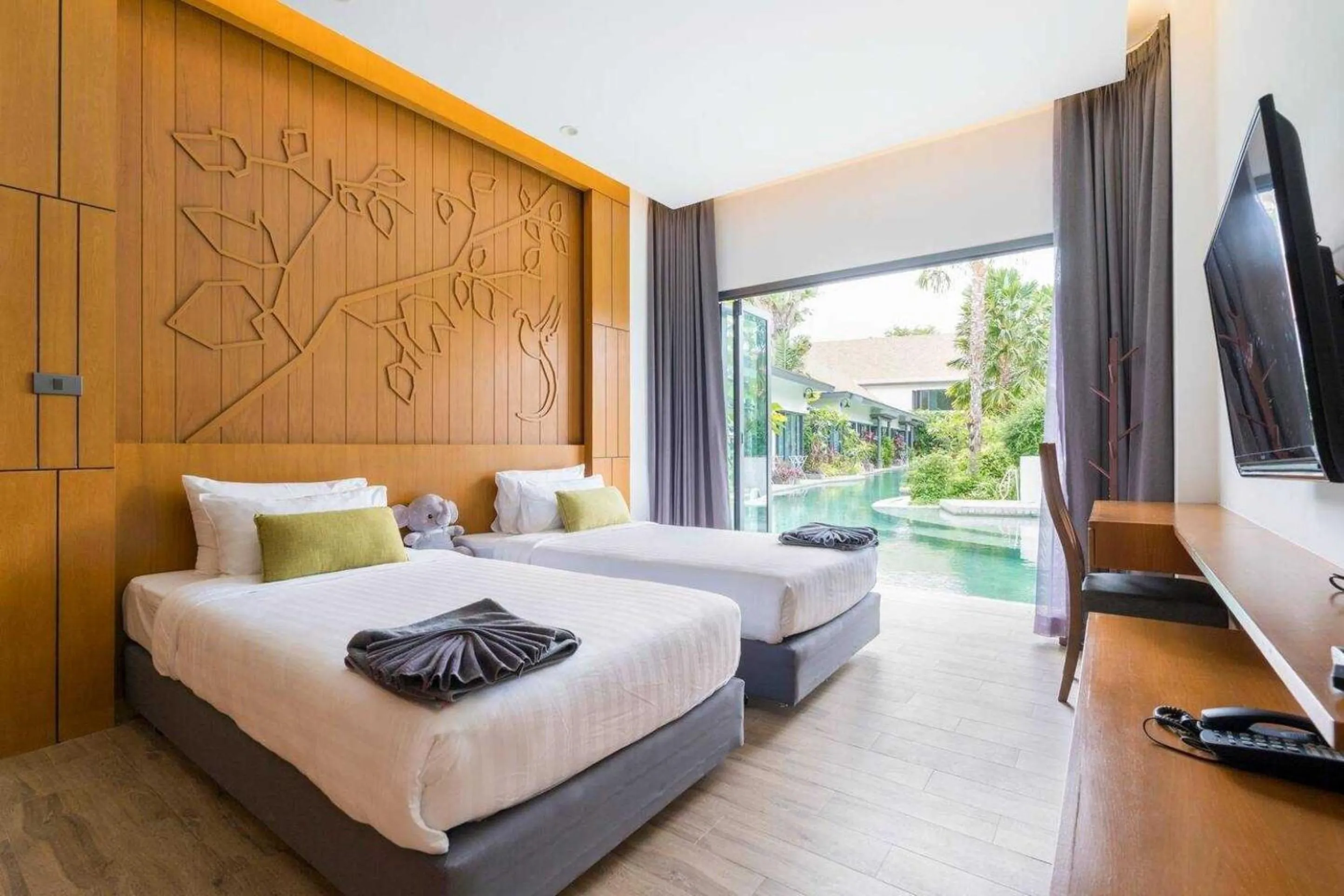 Bed in Tajh Pool Villas