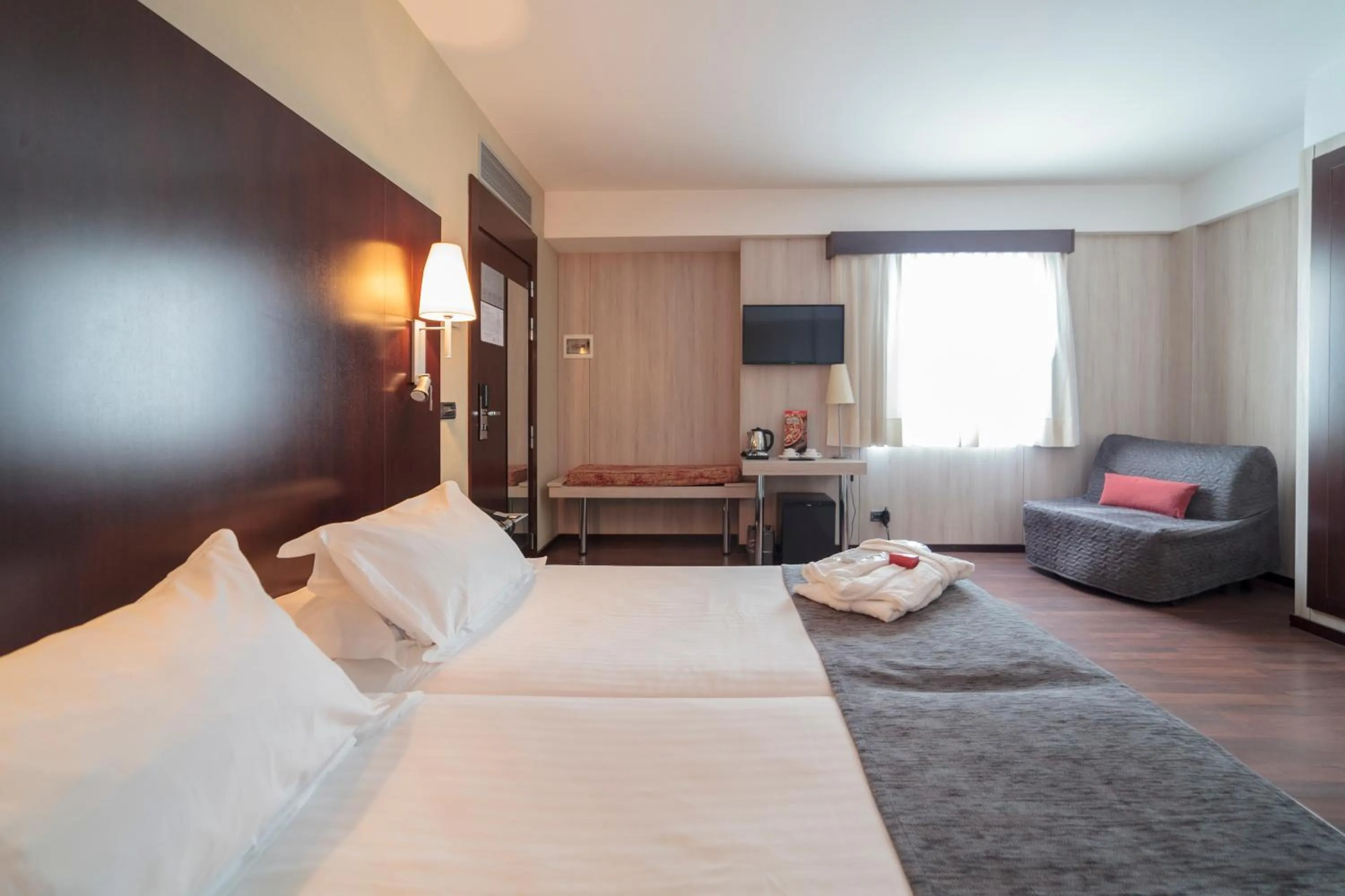 Photo of the whole room, Bed in Hotel Salymar