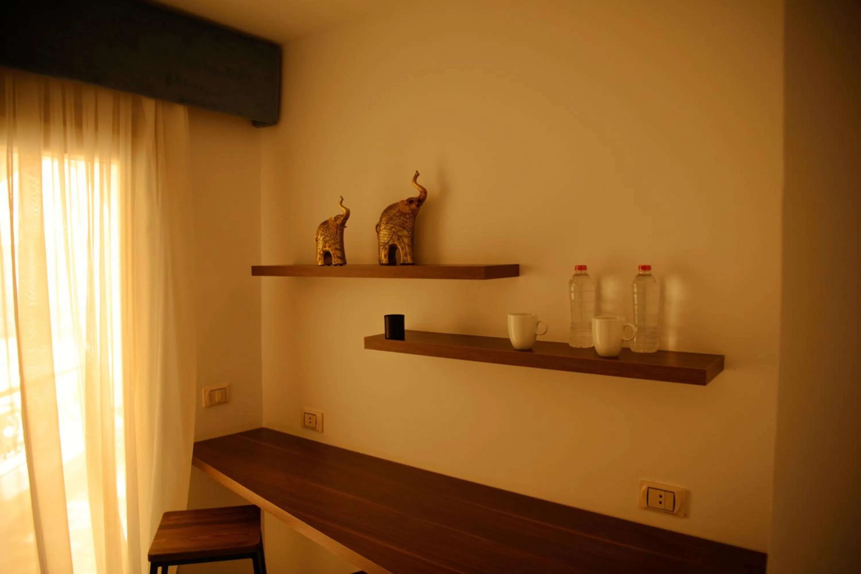 hair dresser in Jasmine Pyramids Hotel