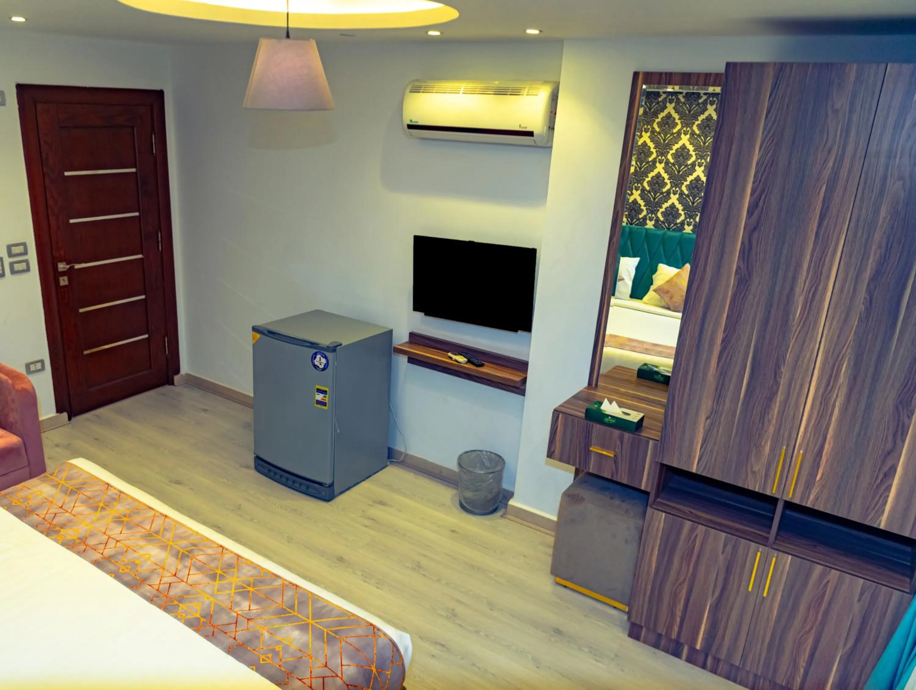 Bedroom, Bed in Jasmine Pyramids Hotel