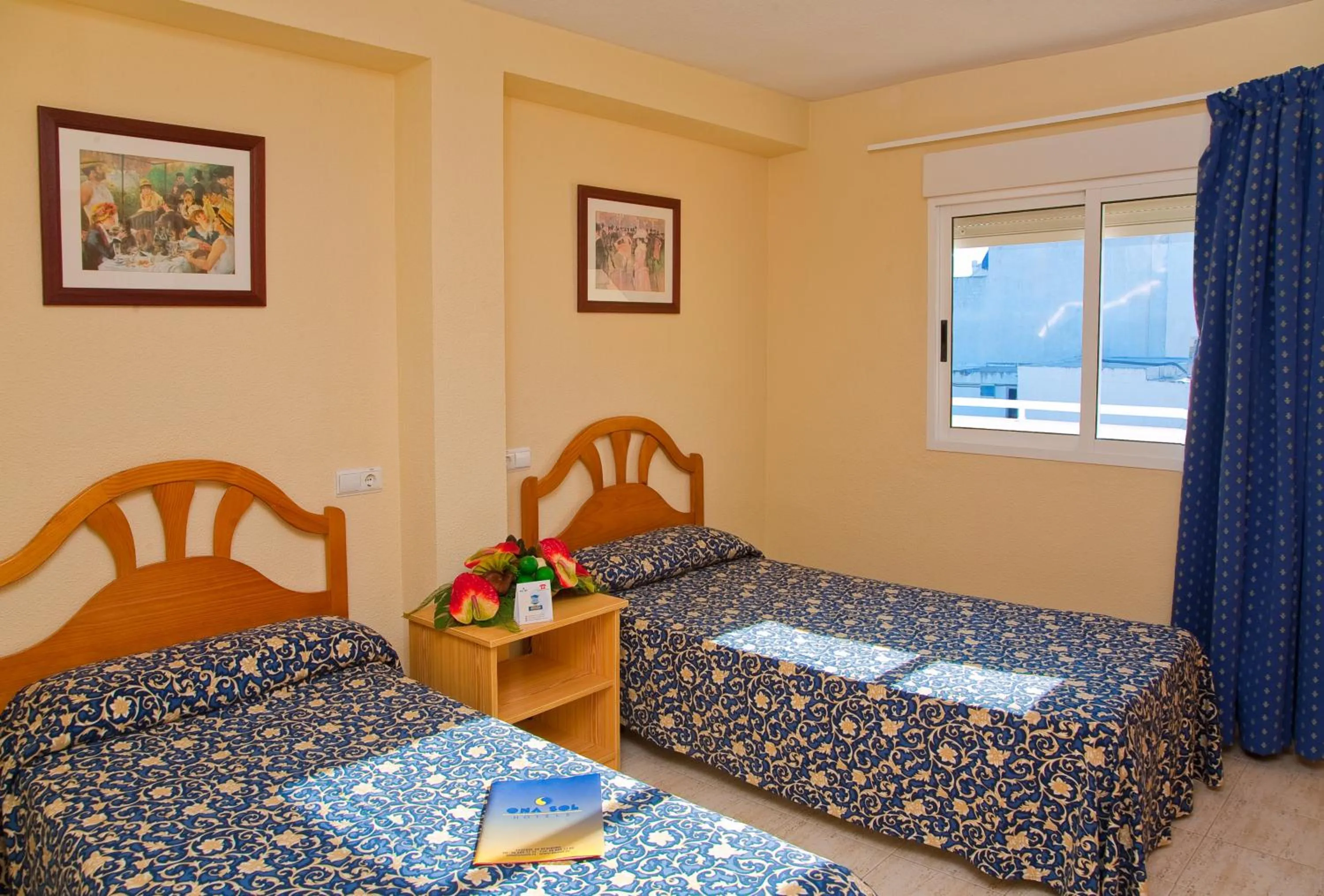 Bed in Apartamentos Avenida