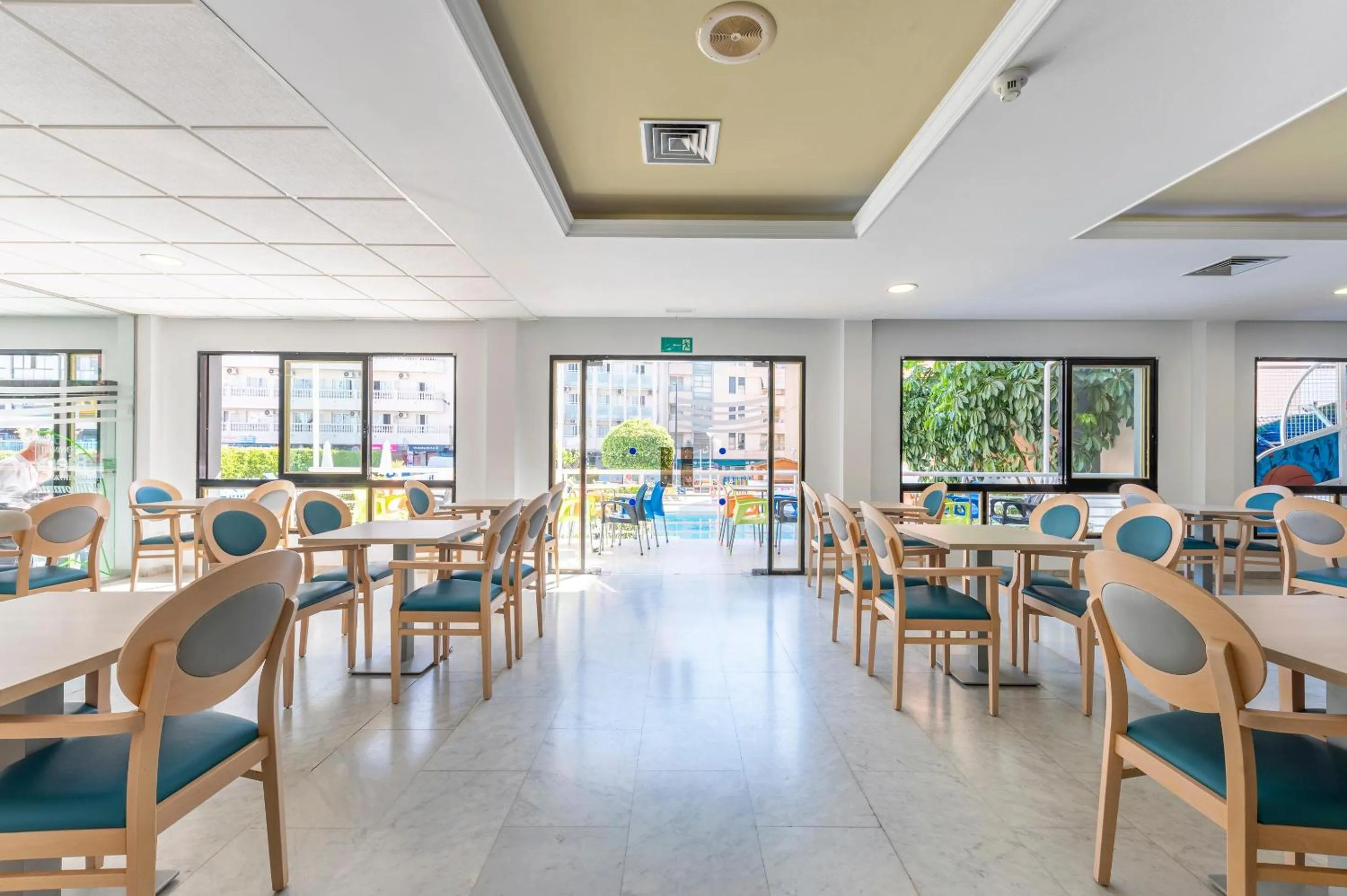 Lounge or bar in Port Vista Oro