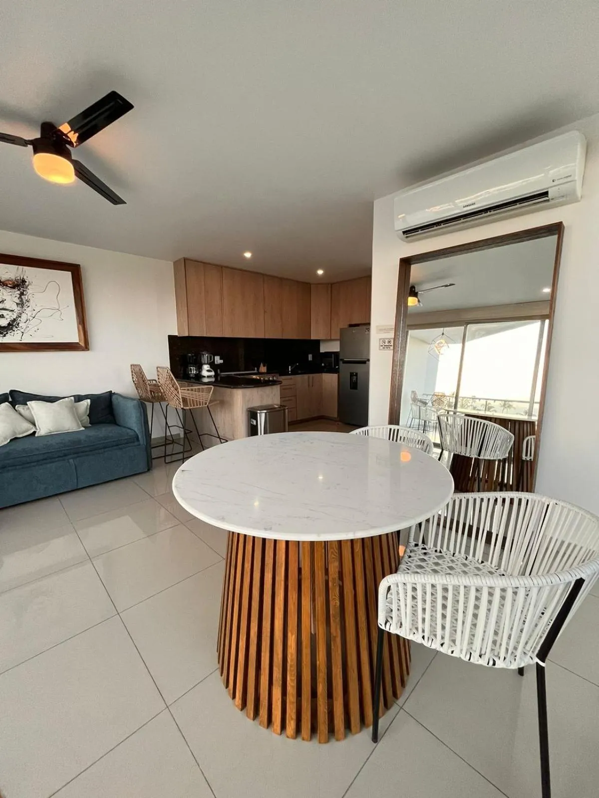 Dining area in AriaOcean#410