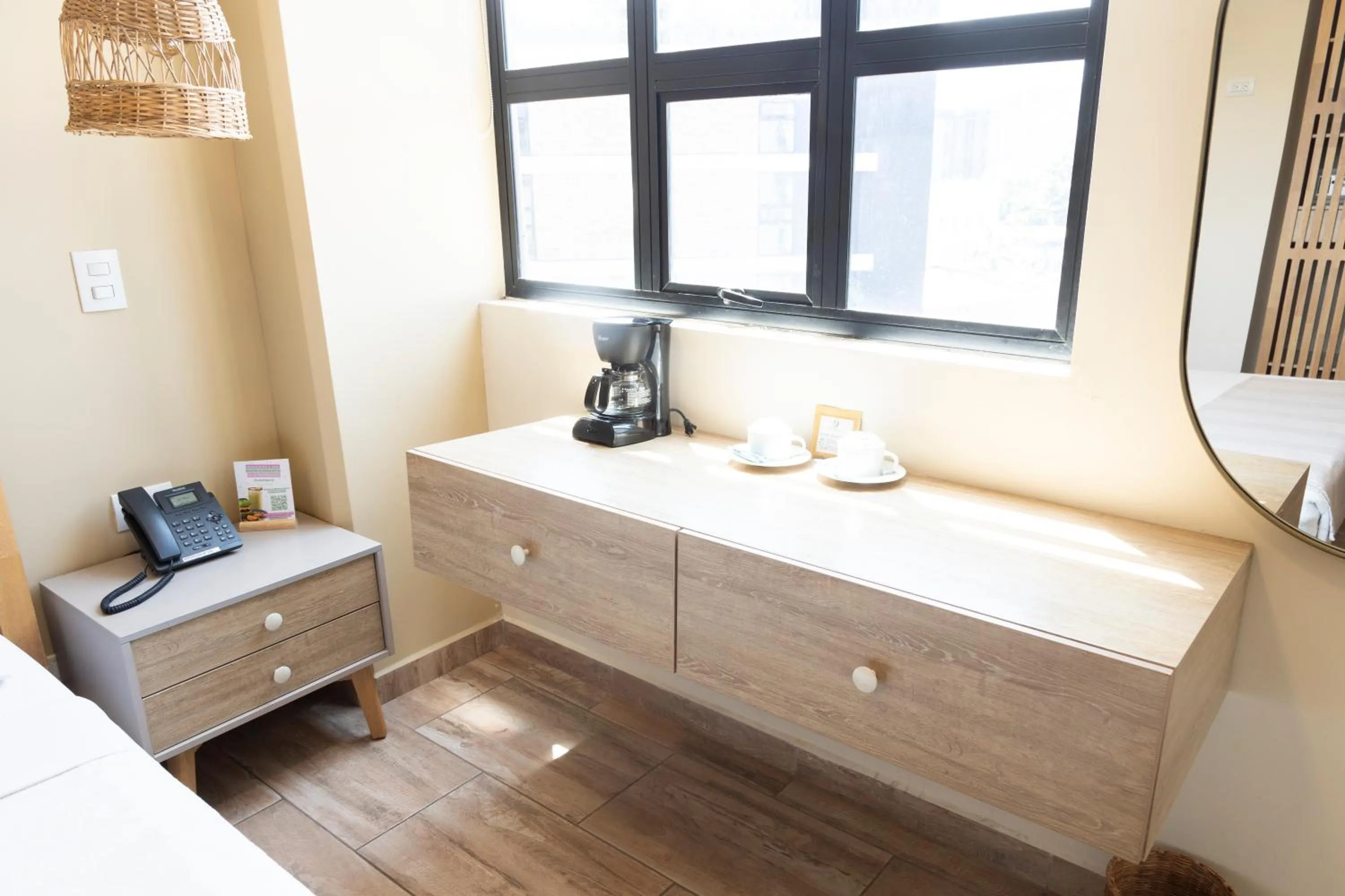 Coffee/tea facilities, Bed in Mythical Hotel Boutique