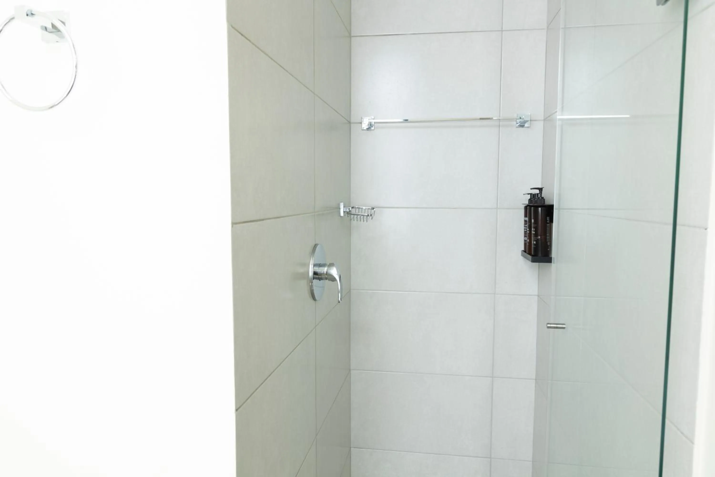 Shower in Mythical Hotel Boutique