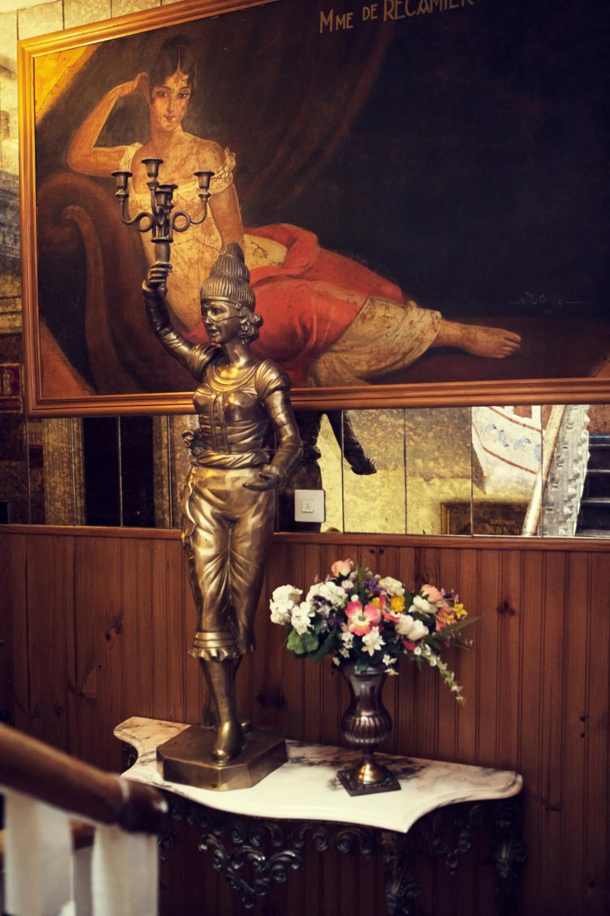 Decorative detail in Hotel Dato