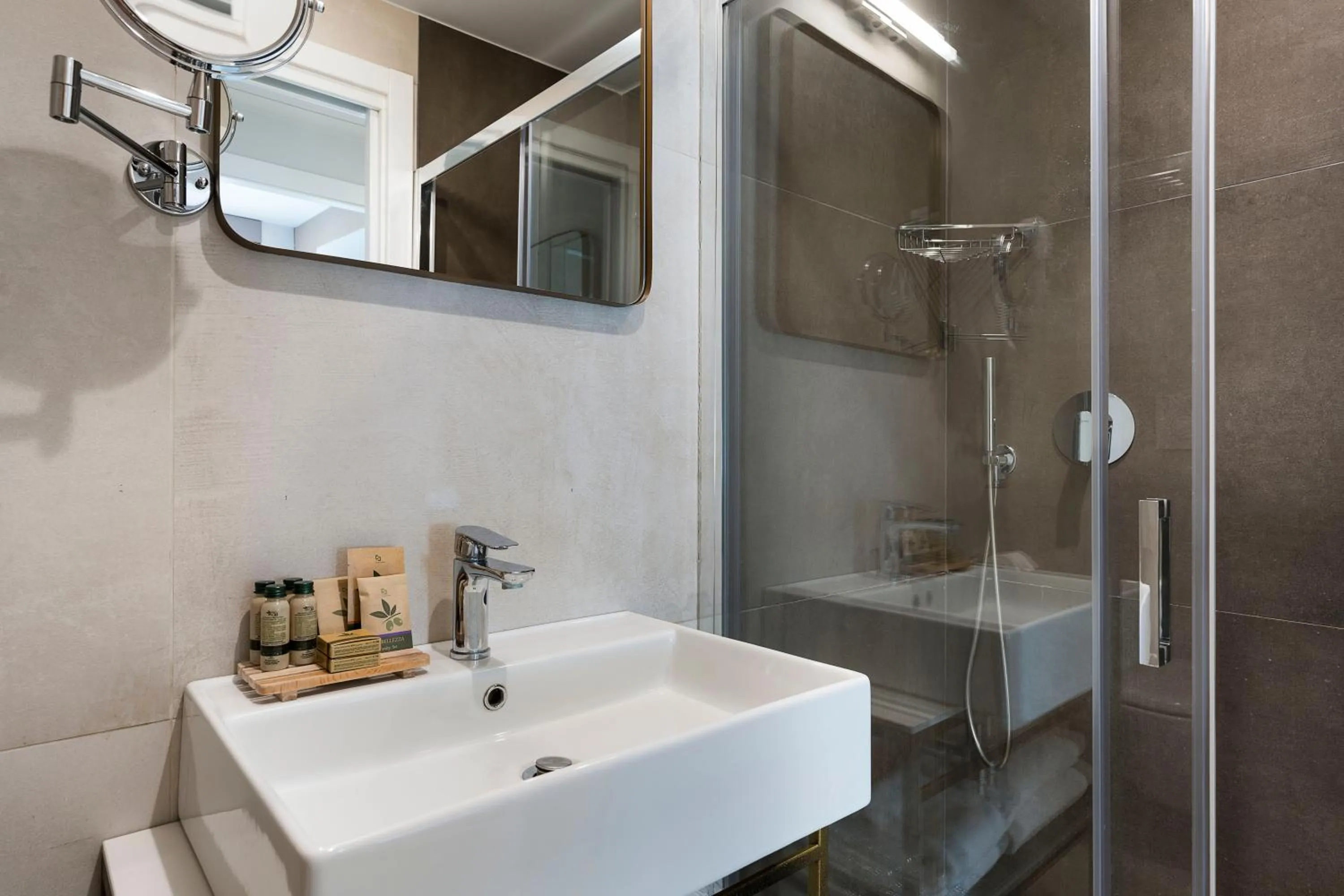 Bathroom in Belduomo