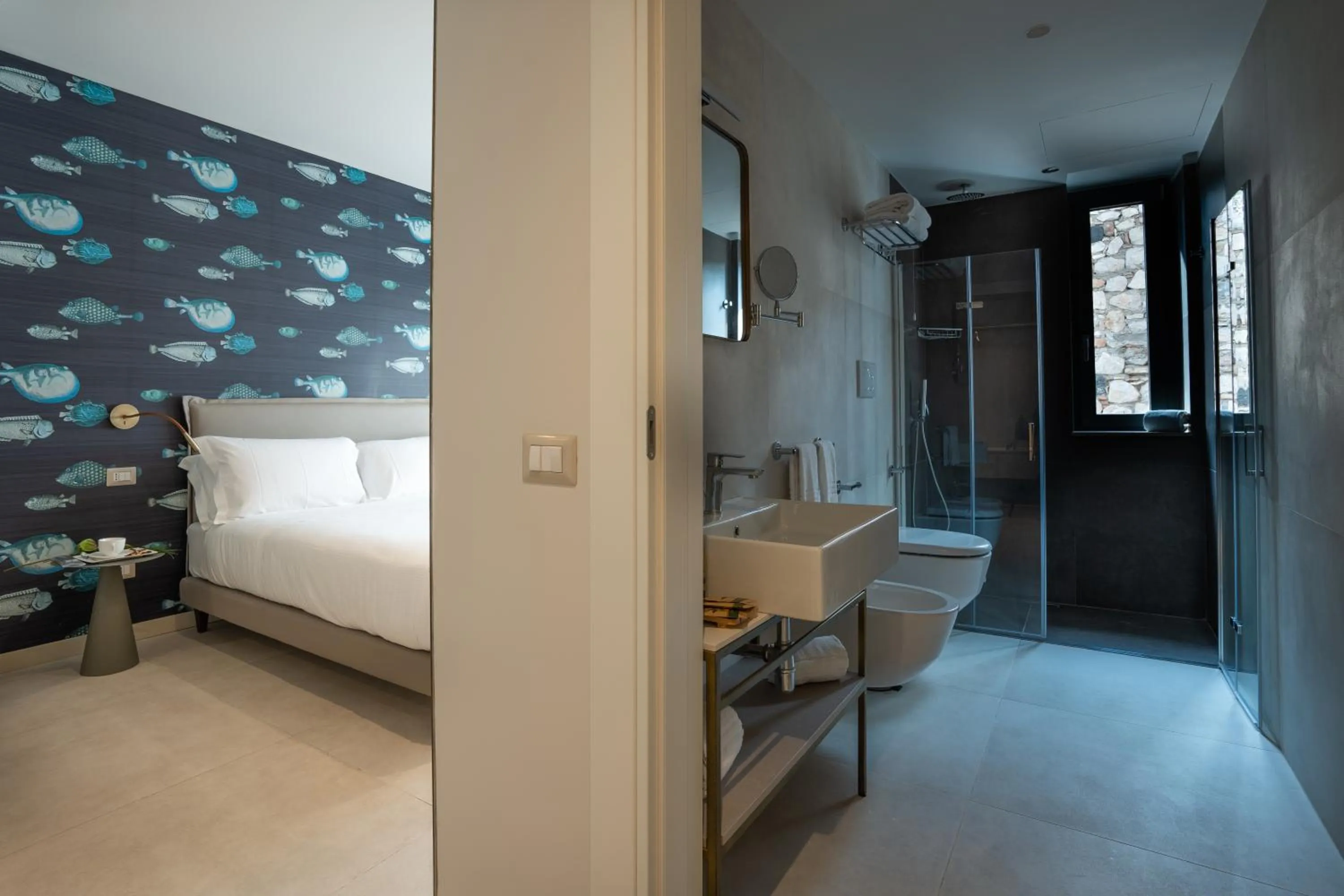 Photo of the whole room, Bed in Belduomo