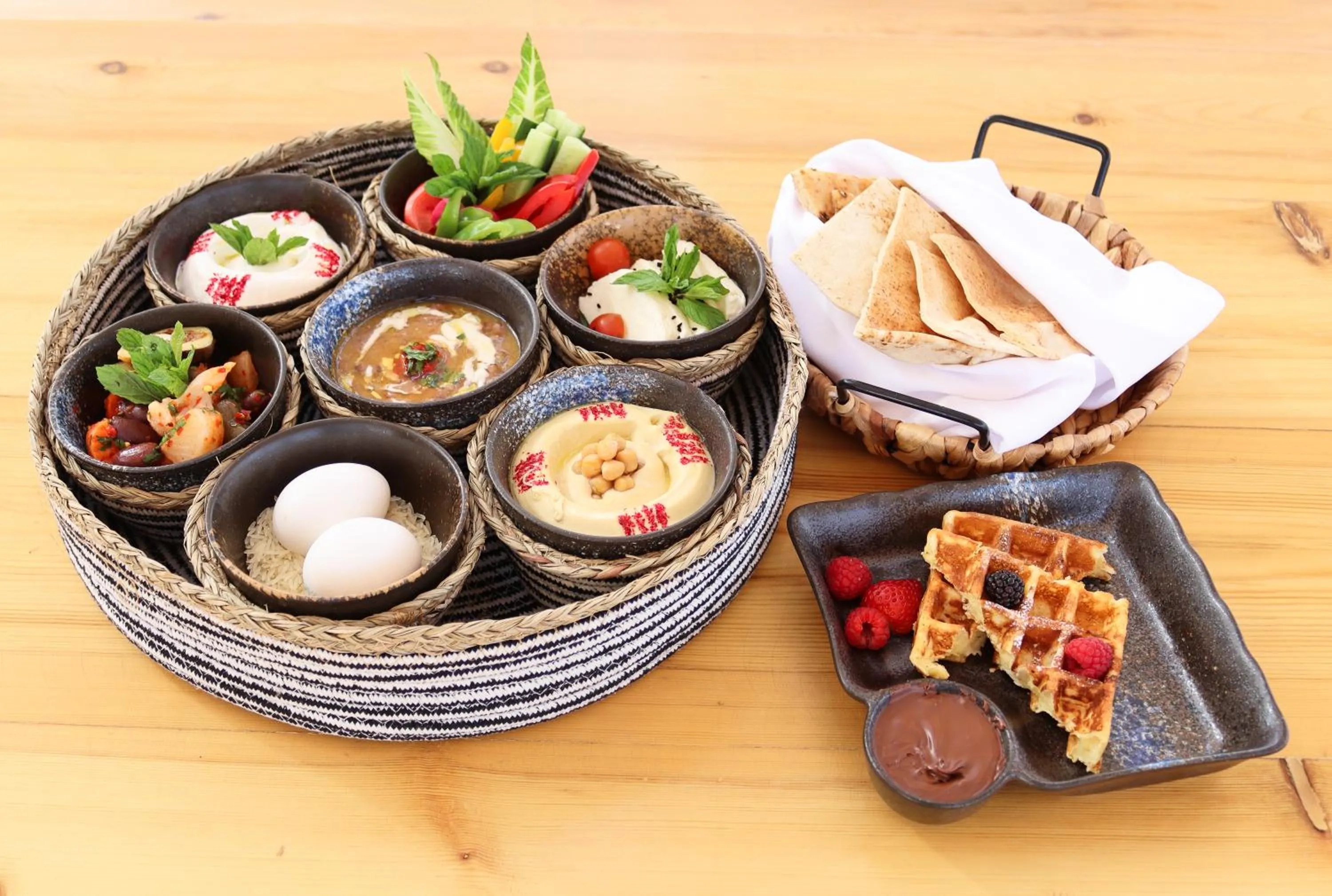 Food and drinks in Cloud 7 Residence AlUla