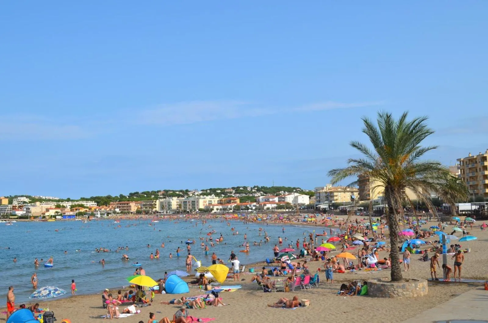 Beach in Mestral 1-1