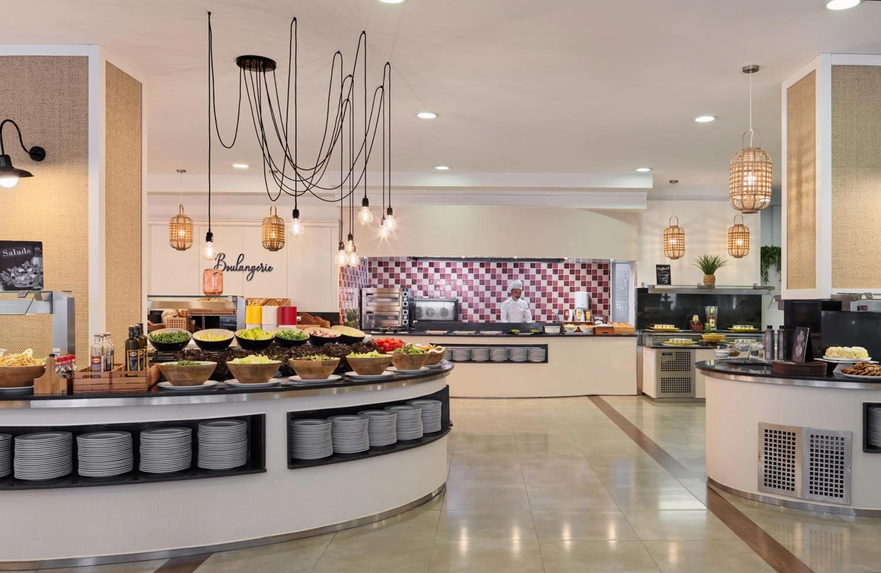 Restaurant/places to eat in H10 Salou Princess