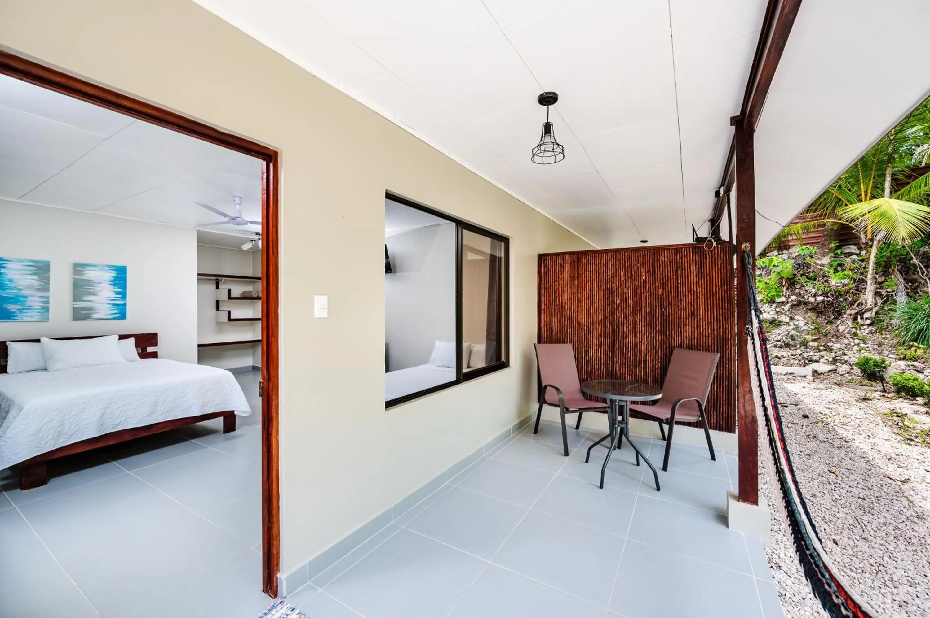 Patio, Bed in El Sueno Tropical