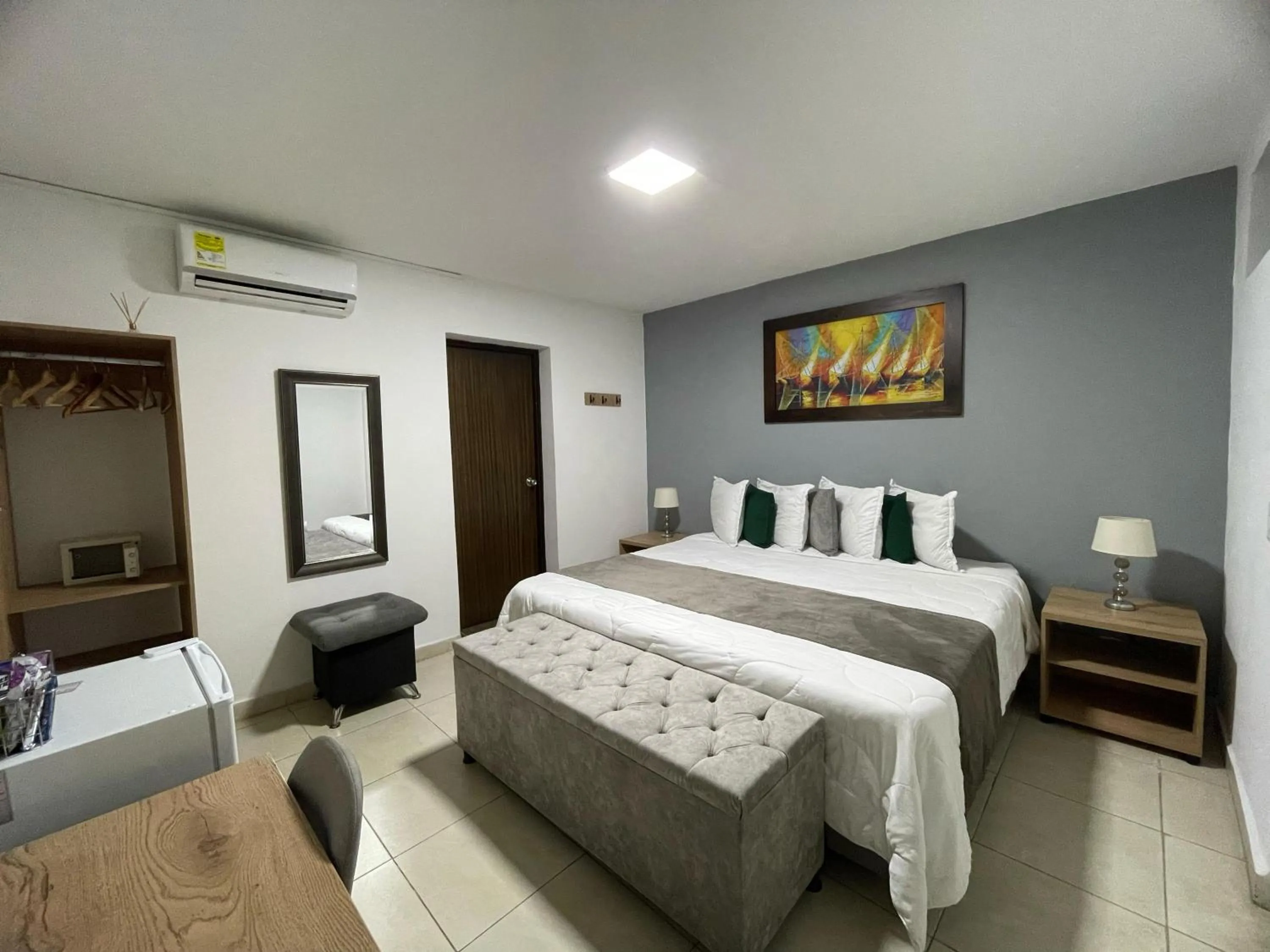 Bed in Aguacatala Hotel Boutique