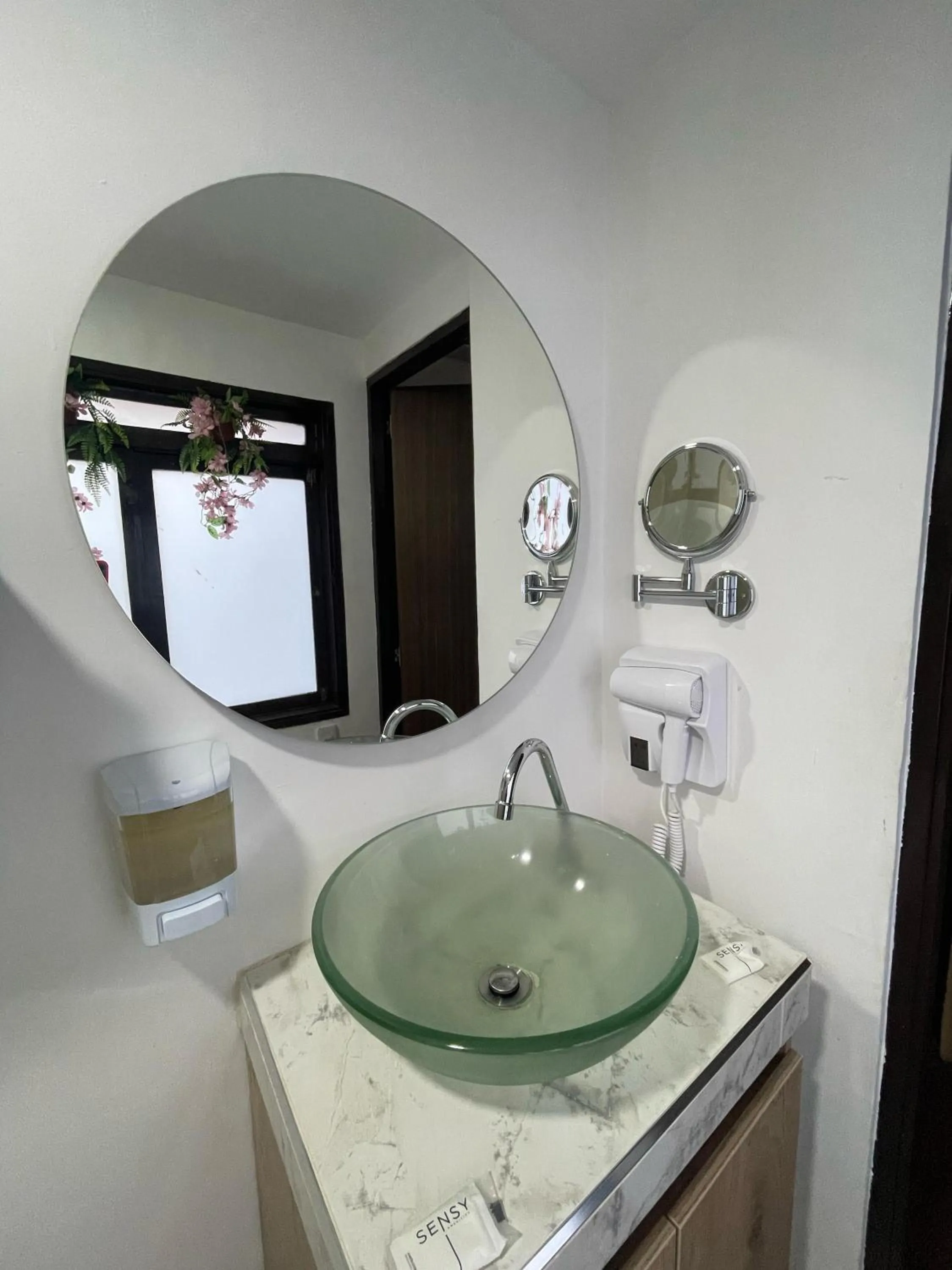 Bathroom in Aguacatala Hotel Boutique