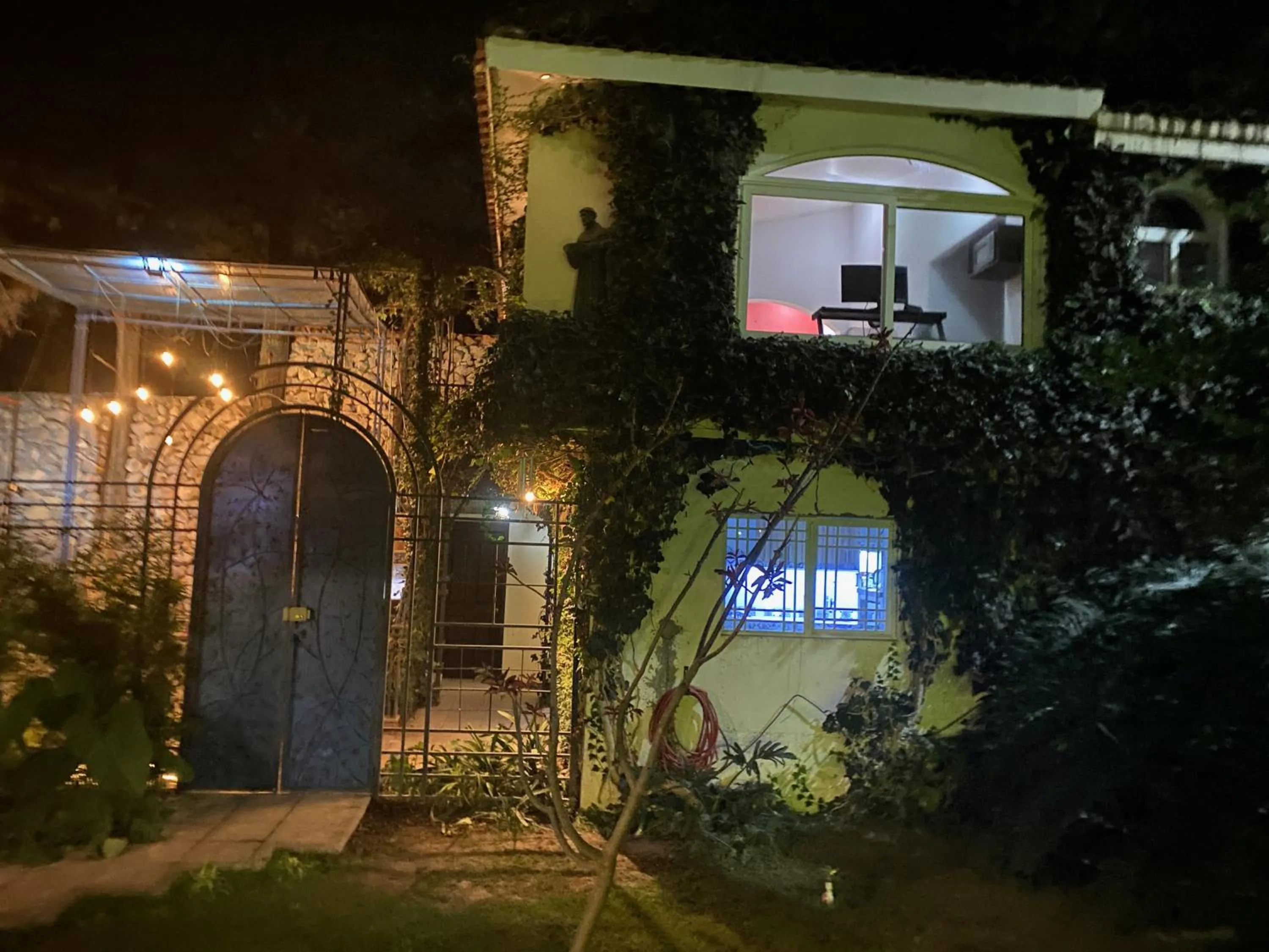 Magnolias Jardin & Boutique Suites