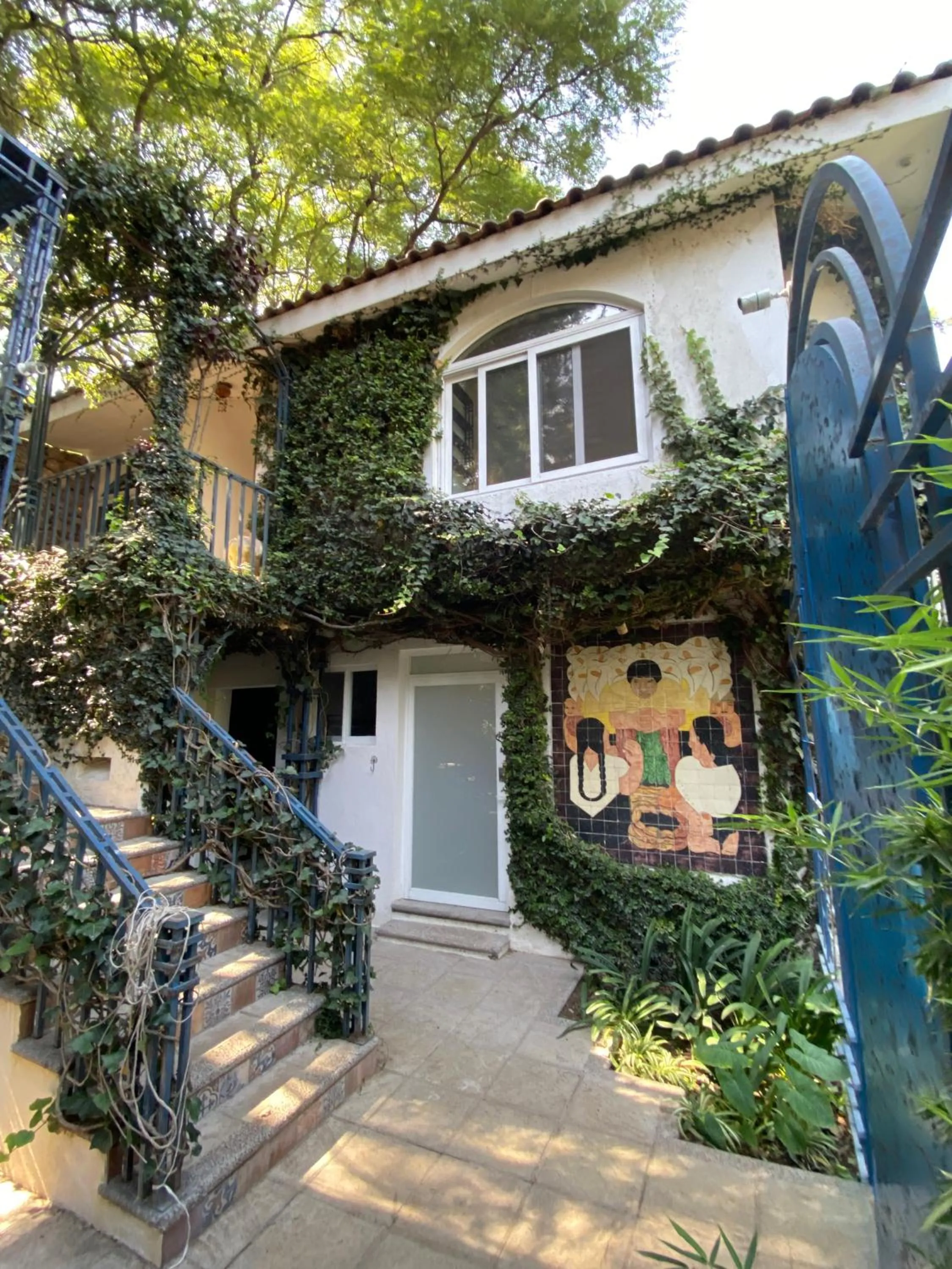 Property building in Magnolias Jardin & Boutique Suites
