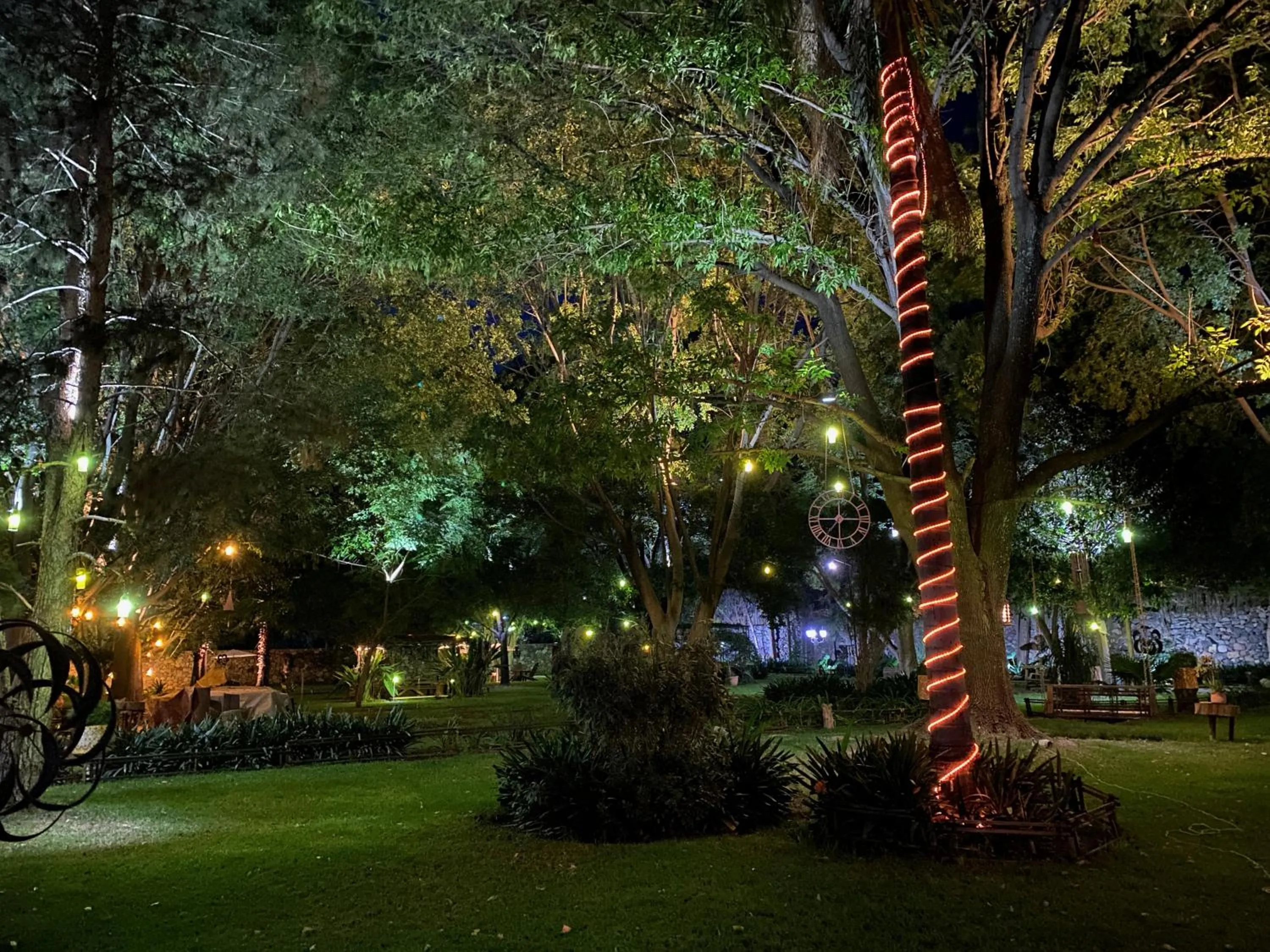 Magnolias Jardin & Boutique Suites
