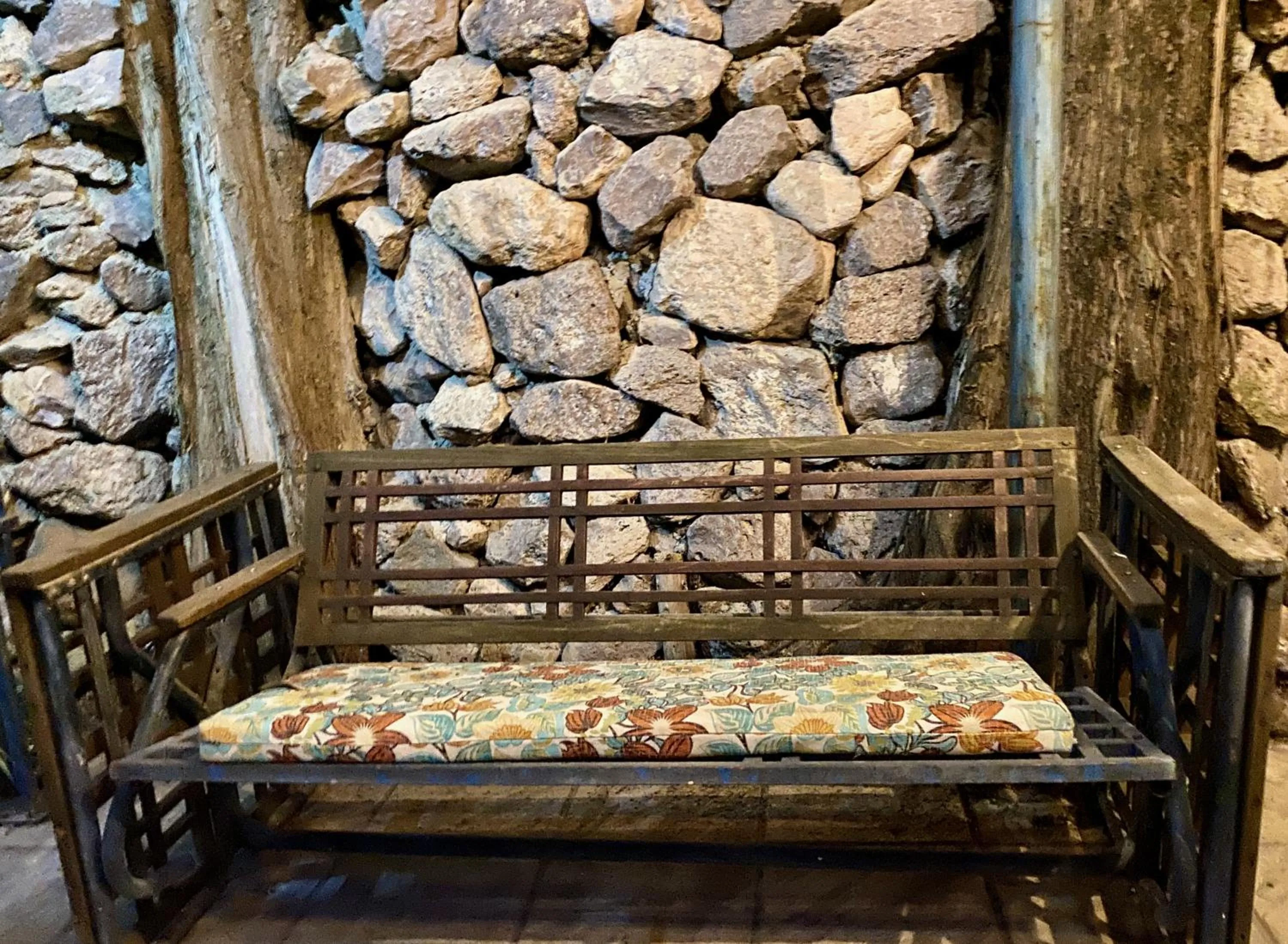 Bed in Magnolias Jardin & Boutique Suites