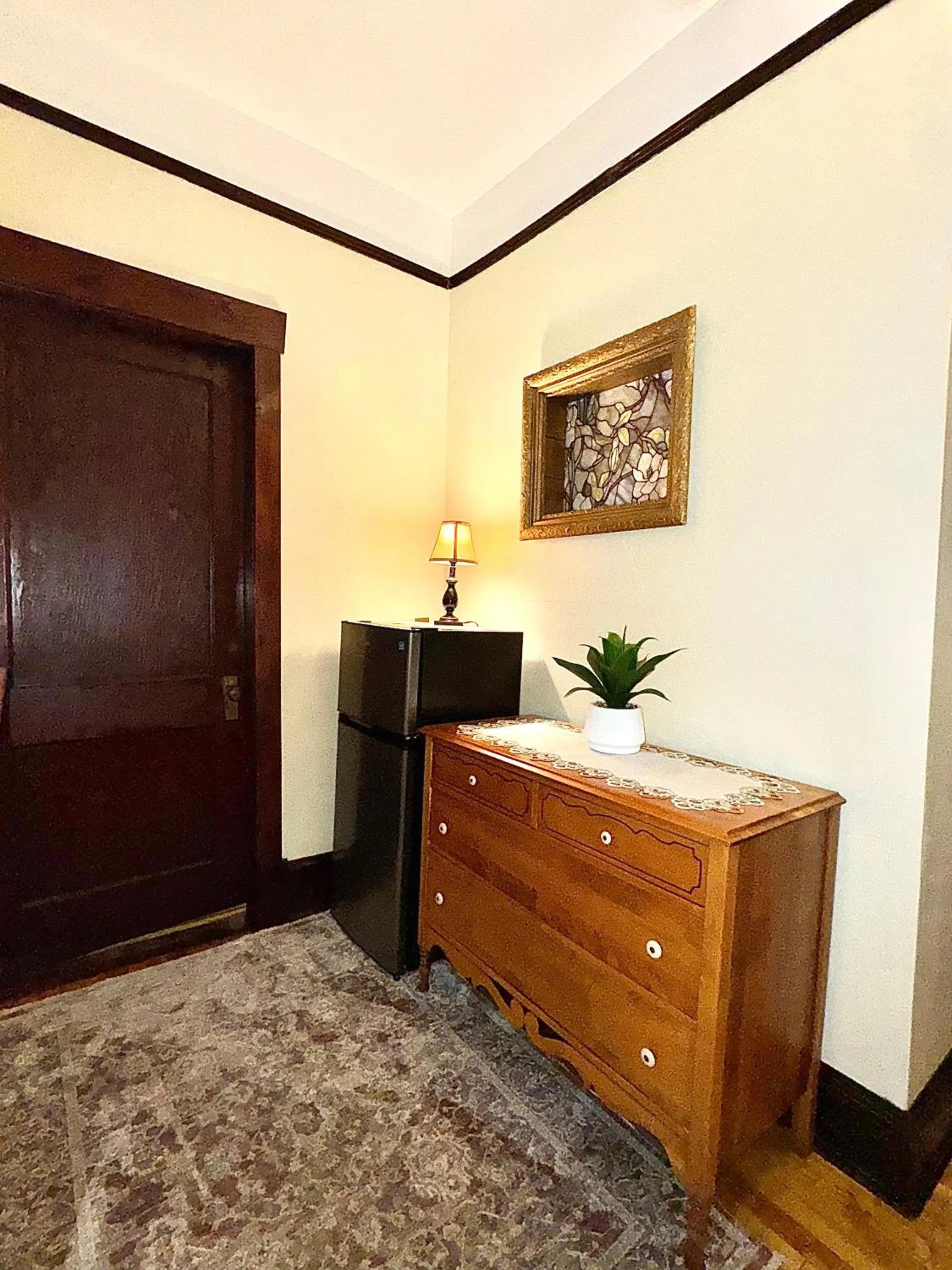 Bedroom in Royal Hotel Sydney