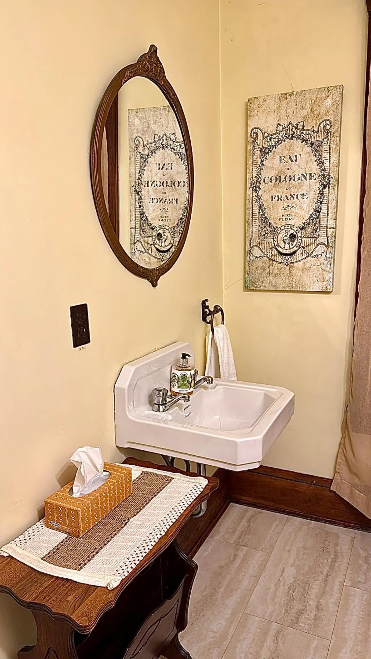 Bathroom in Royal Hotel Sydney