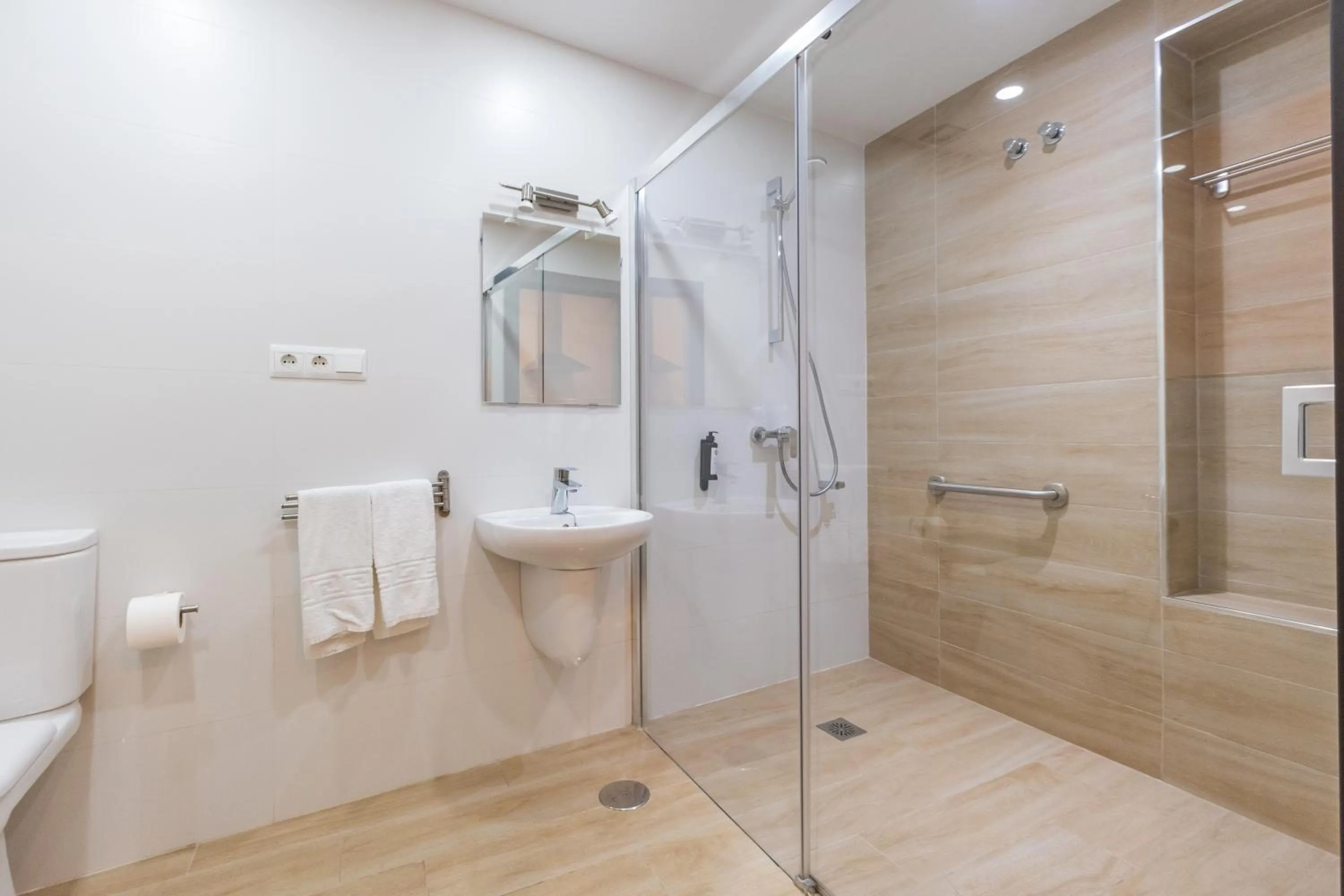 Shower in El Nogal Home