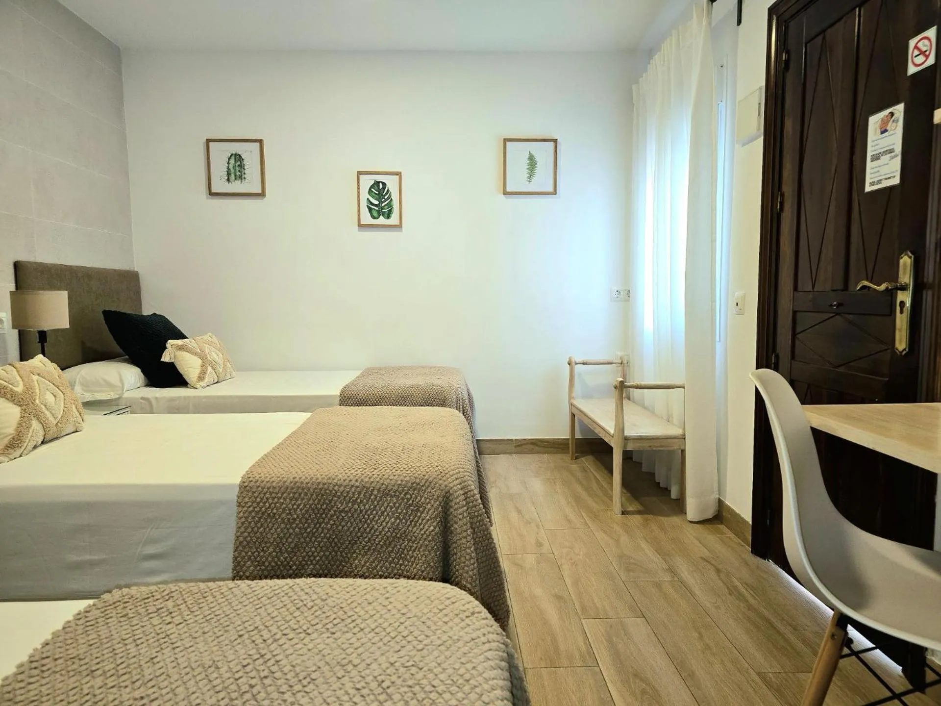 Other, Bed in El Nogal Home