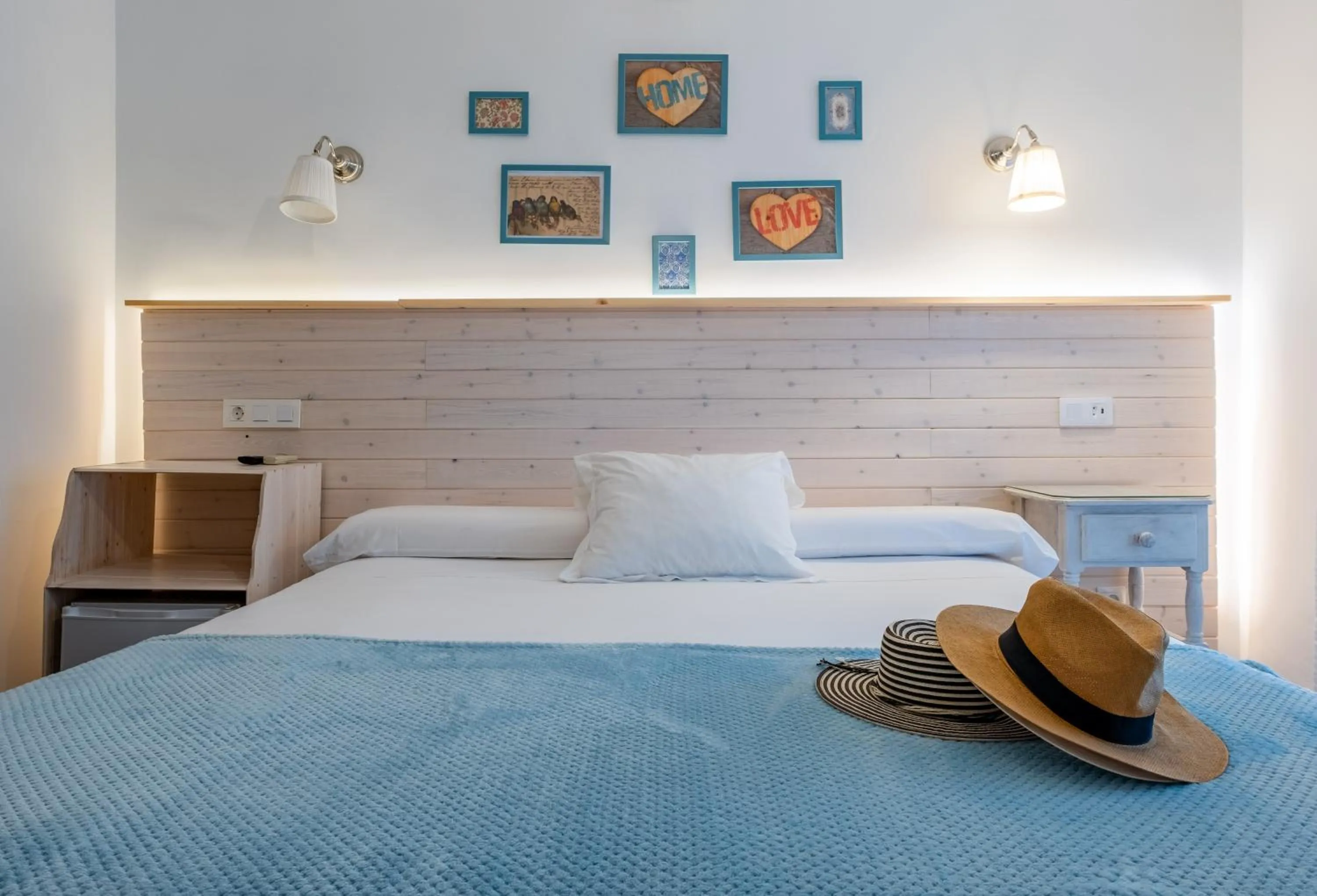 Bed in El Nogal Home