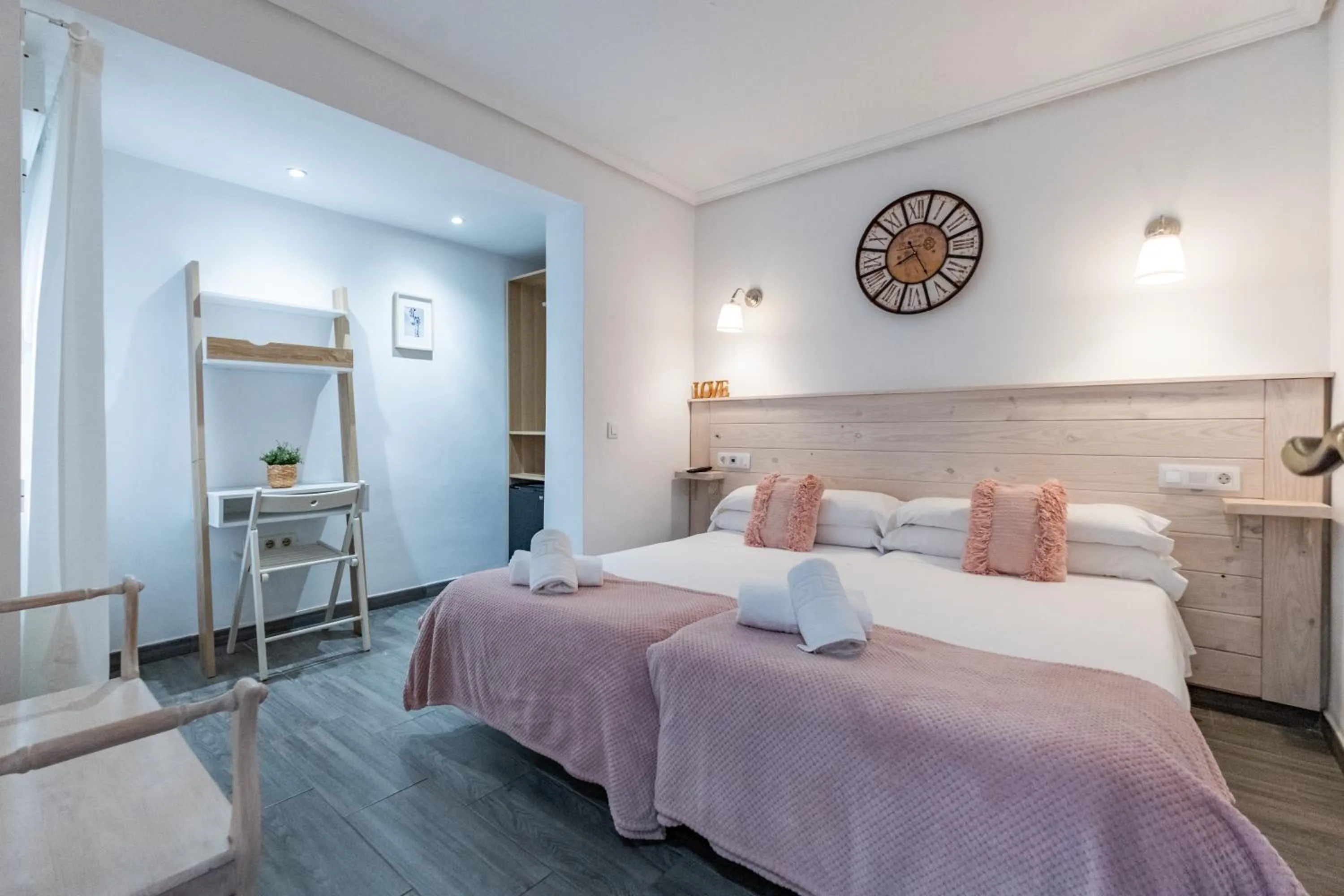 Bed in El Nogal Home