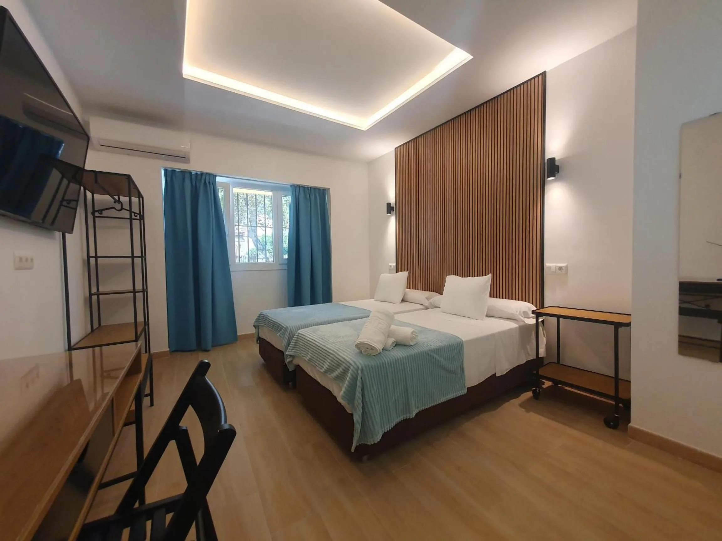 Other, Bed in El Nogal Home