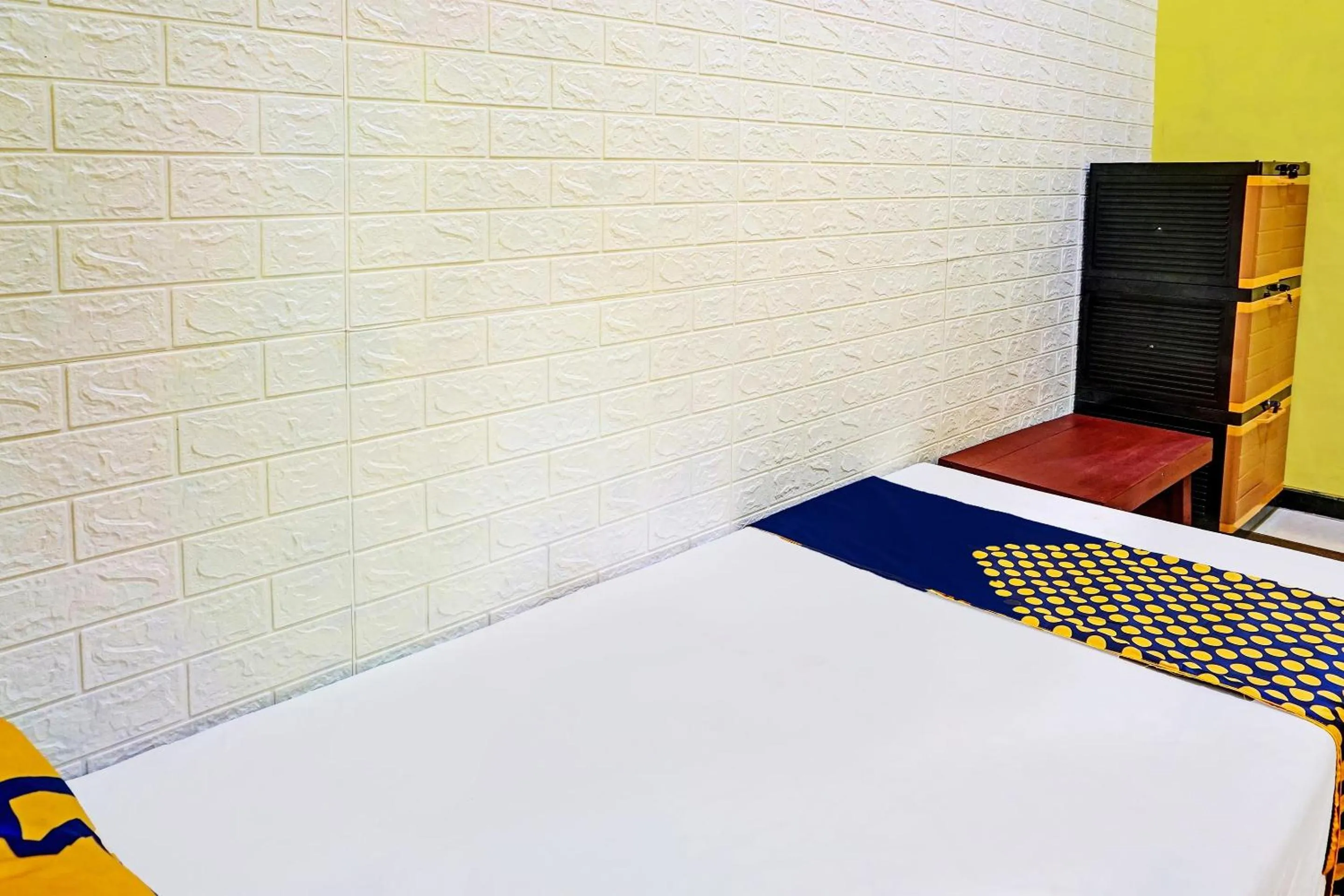 Bedroom, Bed in OYO Life 91931 Permata Brantas Syariah Homestay