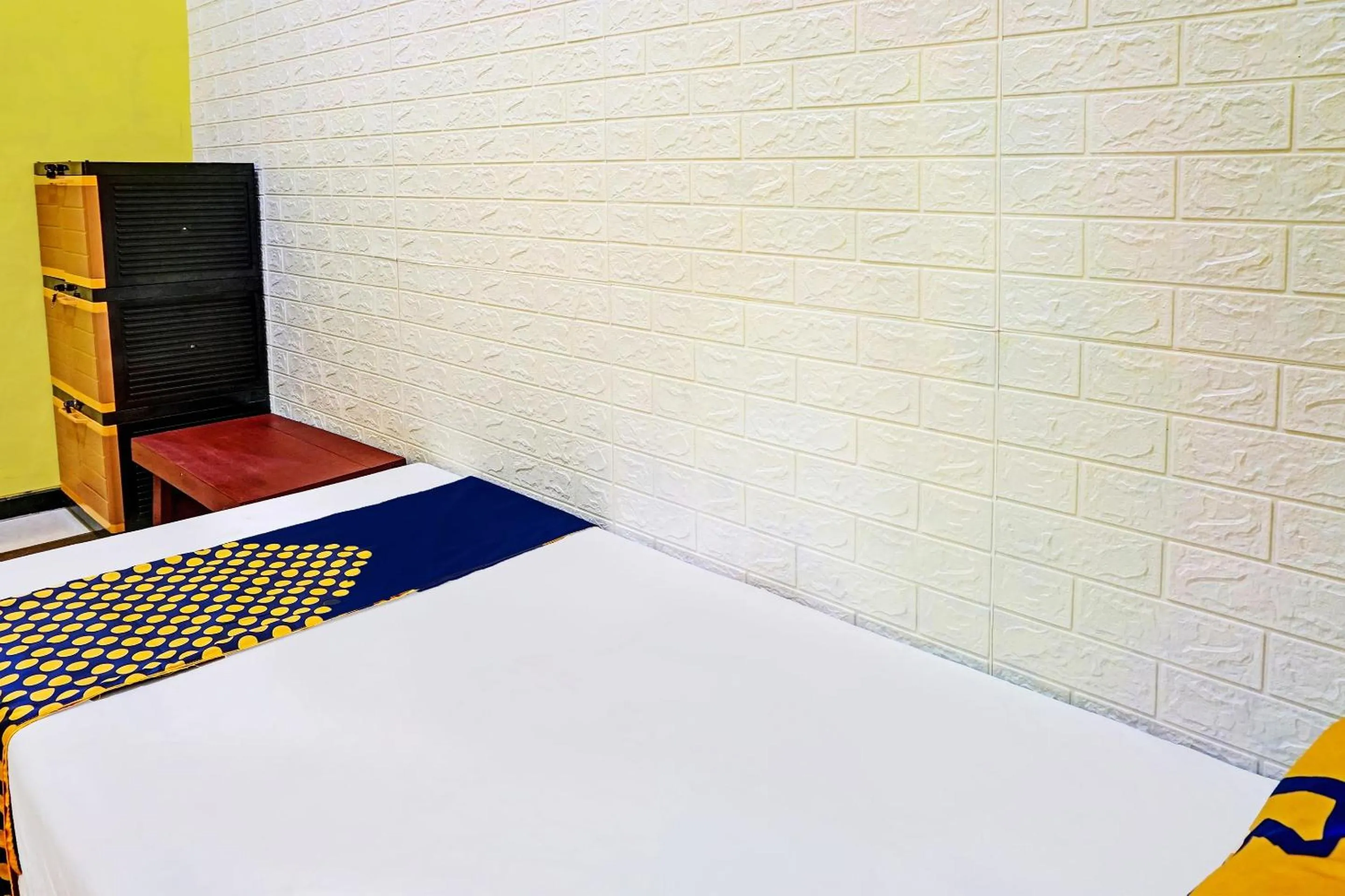 Bedroom, Bed in OYO Life 91931 Permata Brantas Syariah Homestay