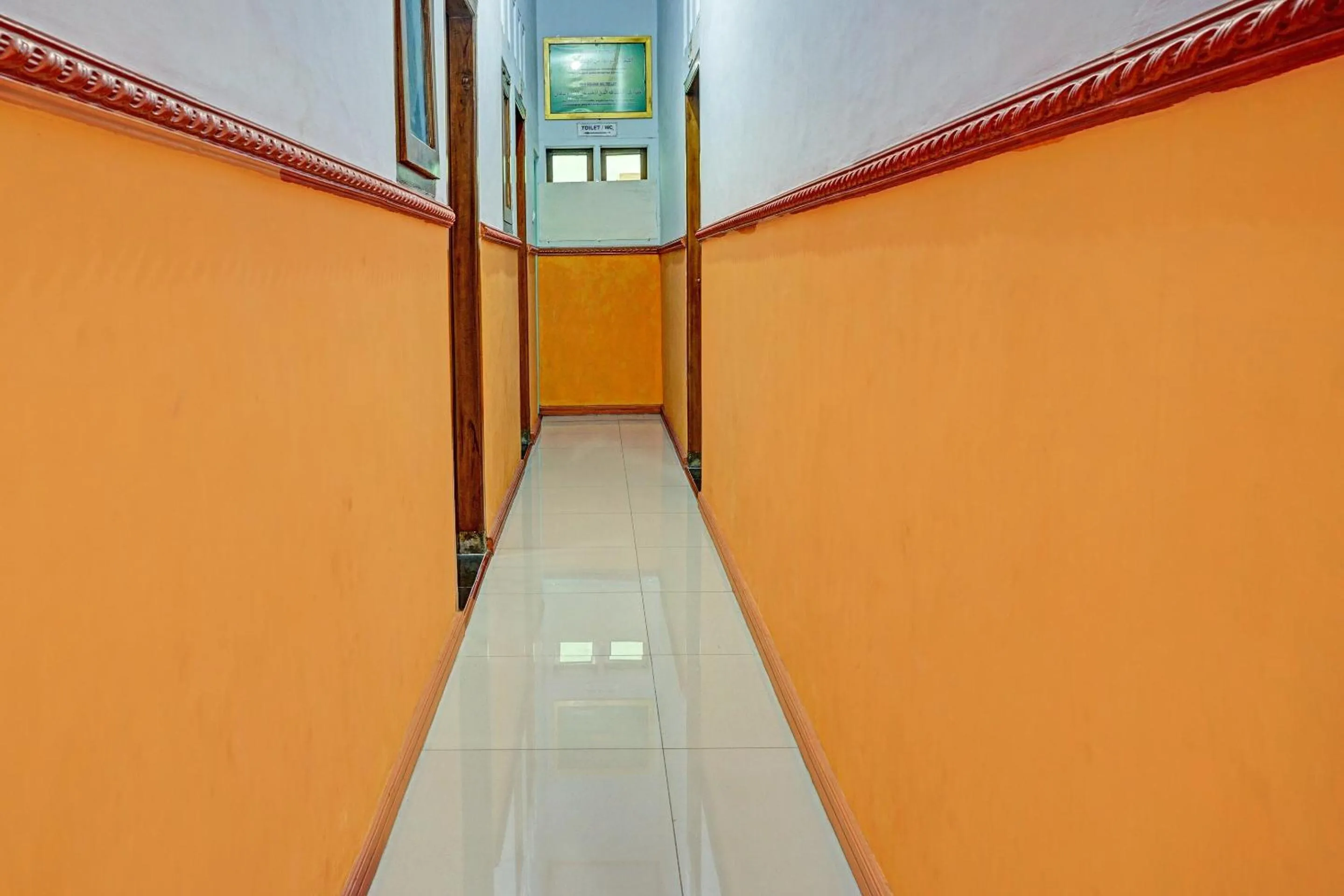 Lobby or reception in Hotel O Noril Haromain Homestay Syariah