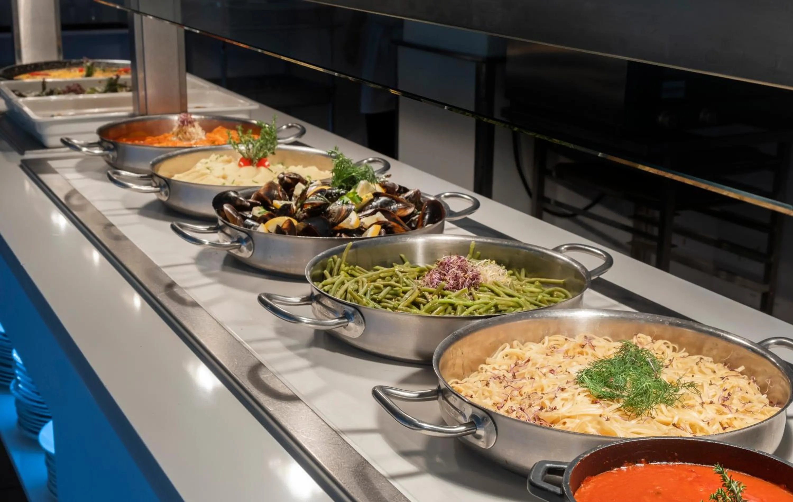 Lunch in Rosamar Maritim 4*