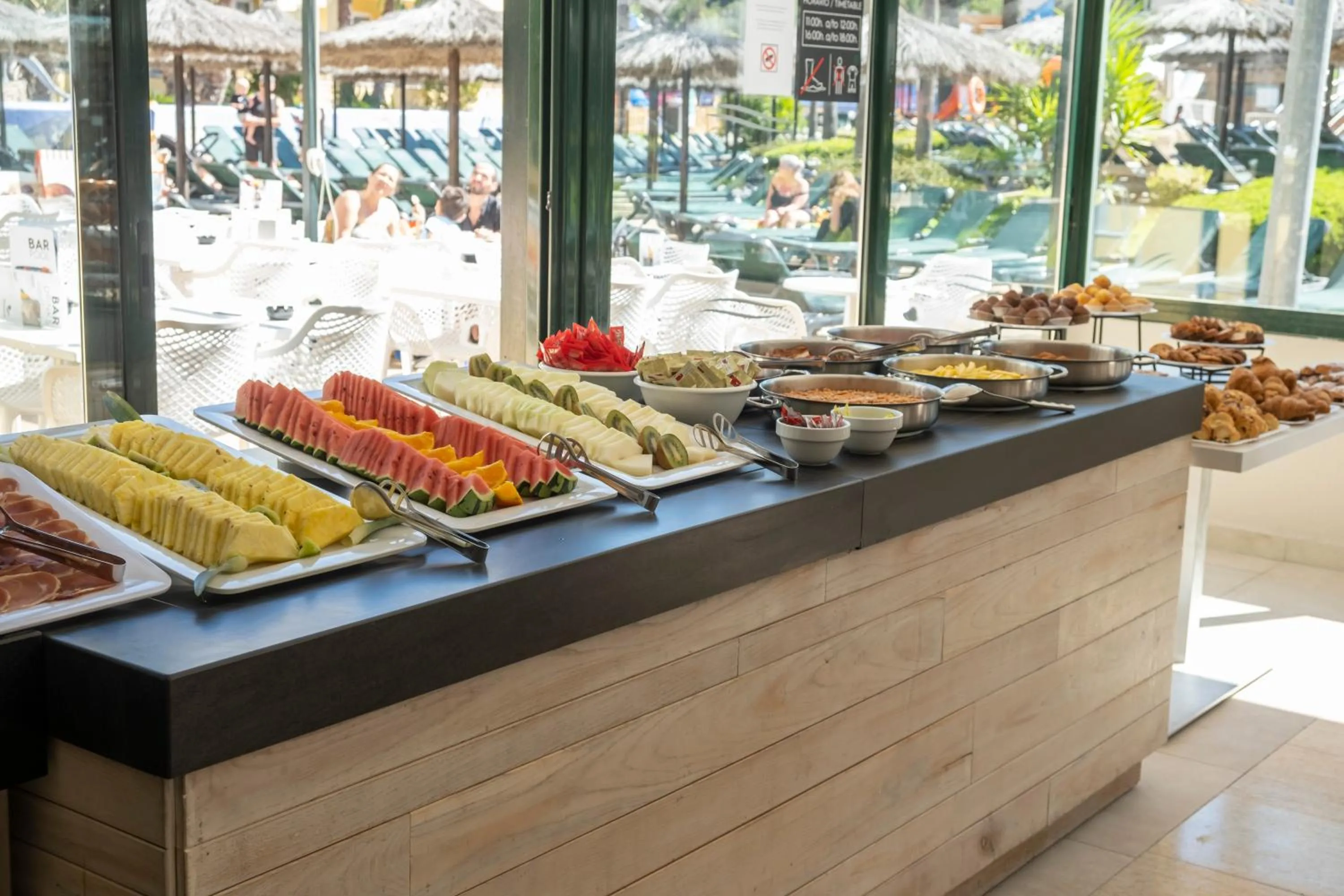 Food and drinks in Hotel Rosamar Garden Resort 4*