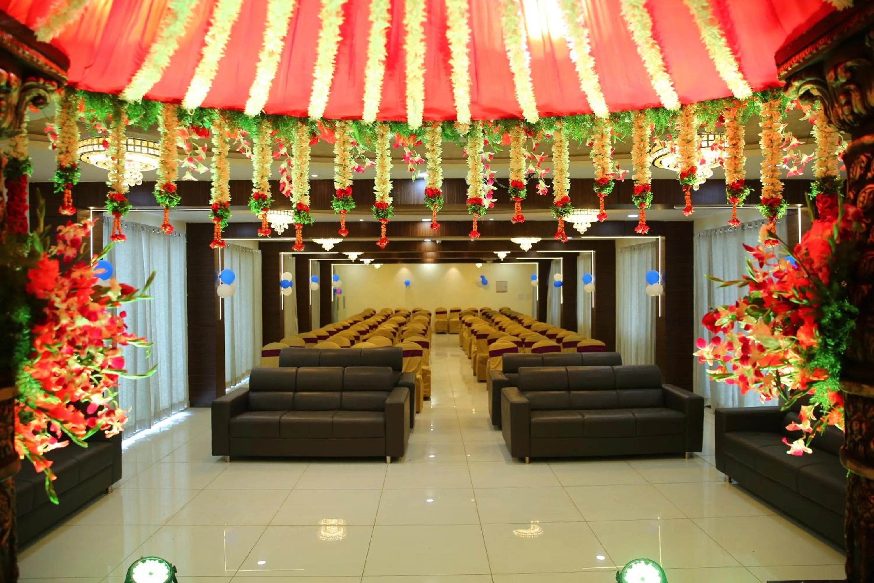 Hotel Maruthi Inn
